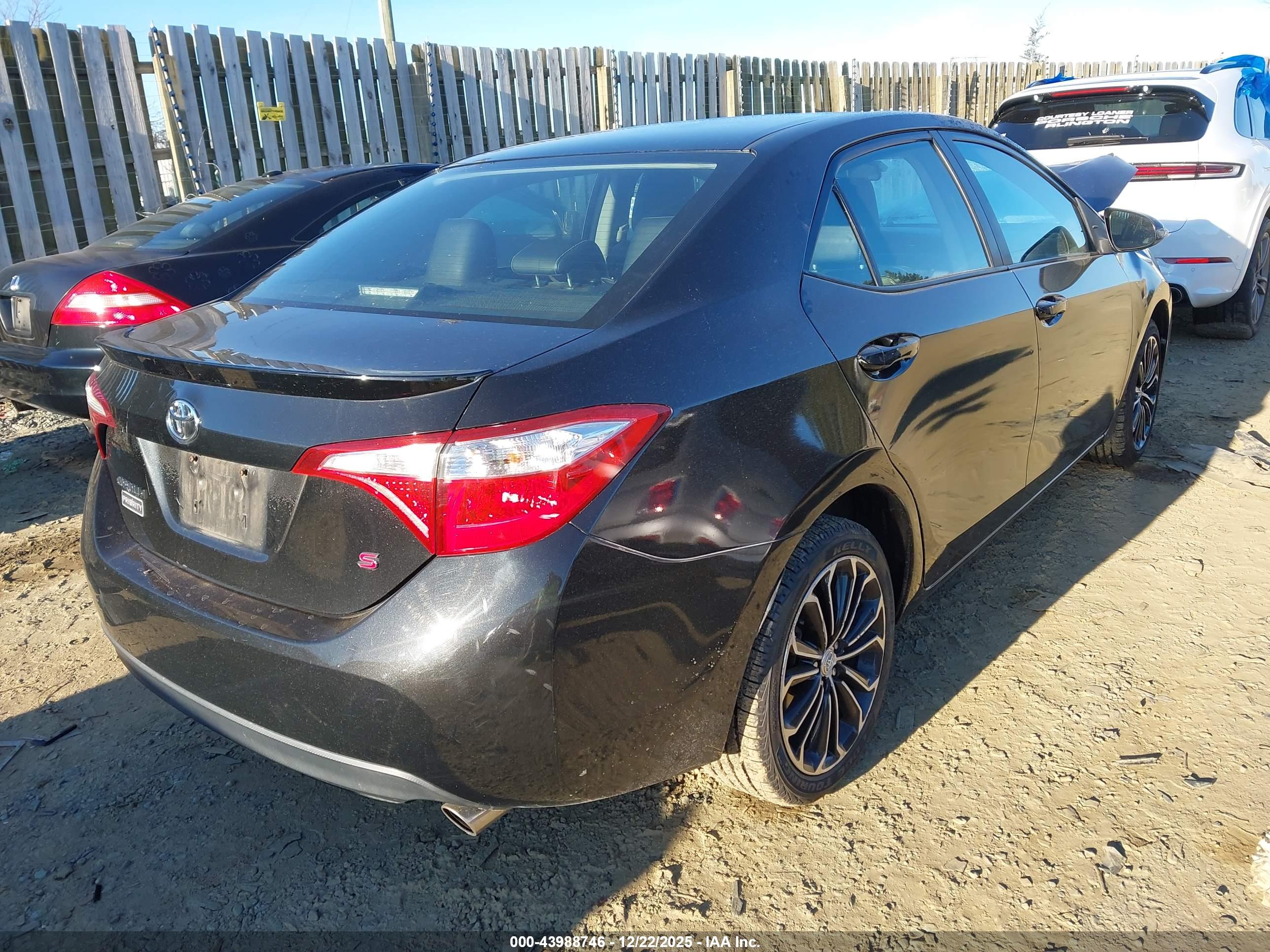 TOYOTA COROLLA image 4