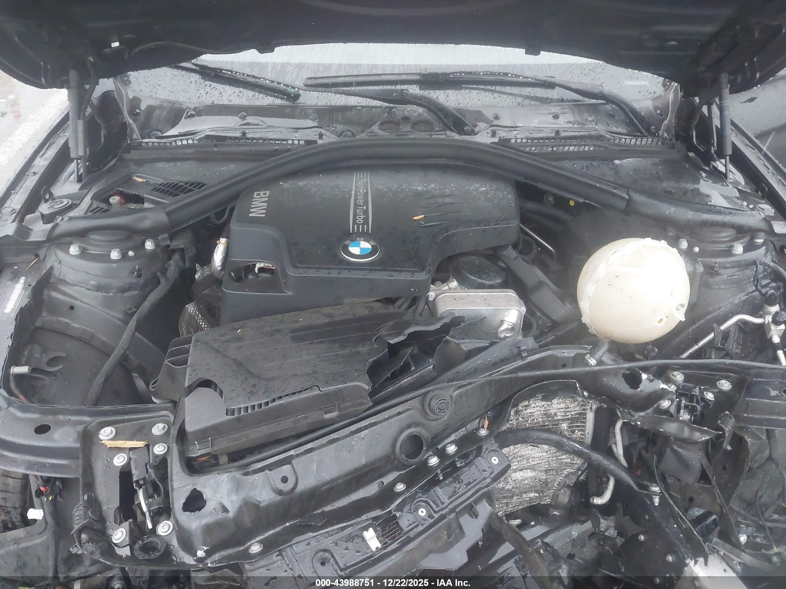BMW 328I image 10