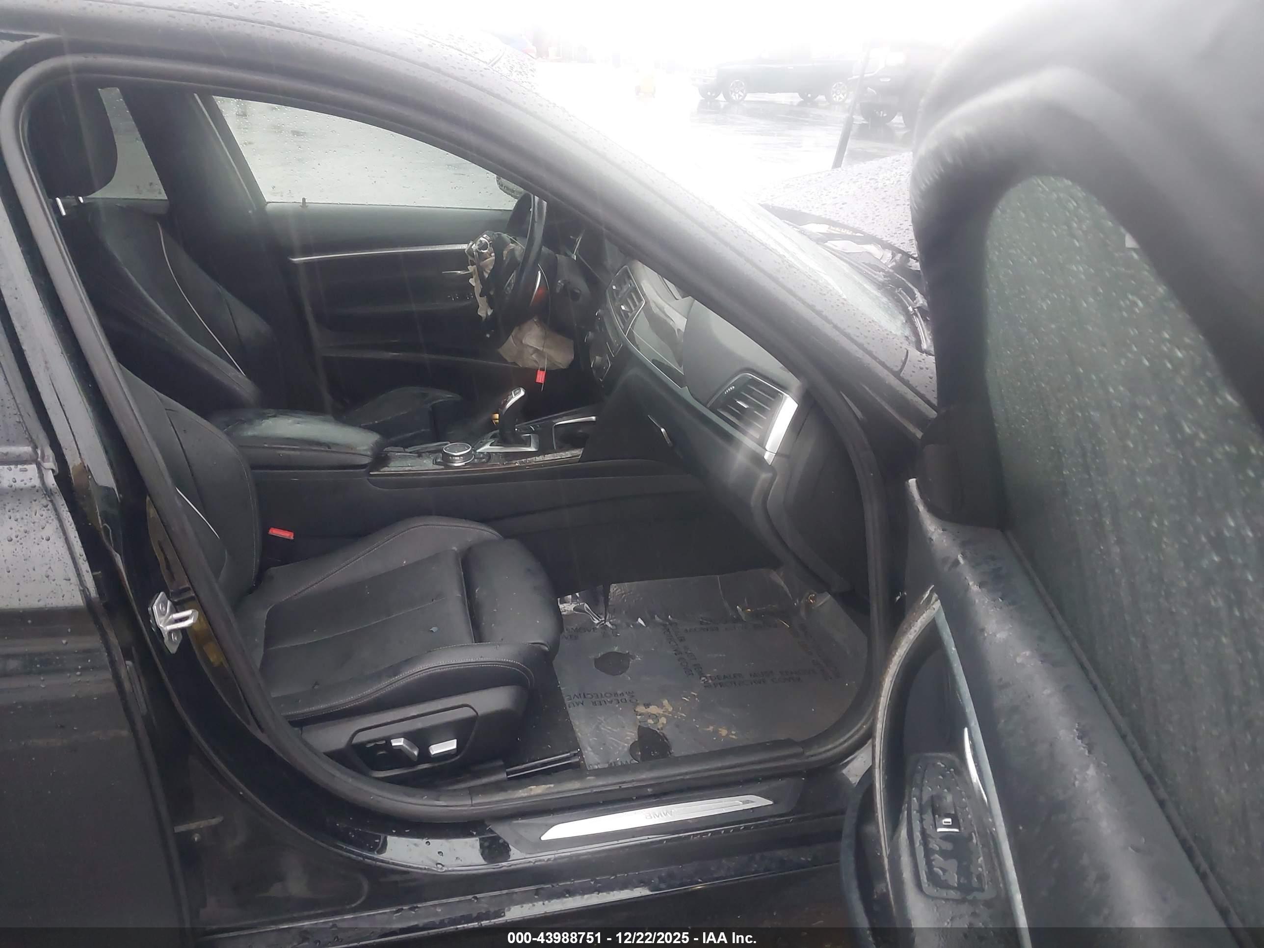 BMW 328I image 5