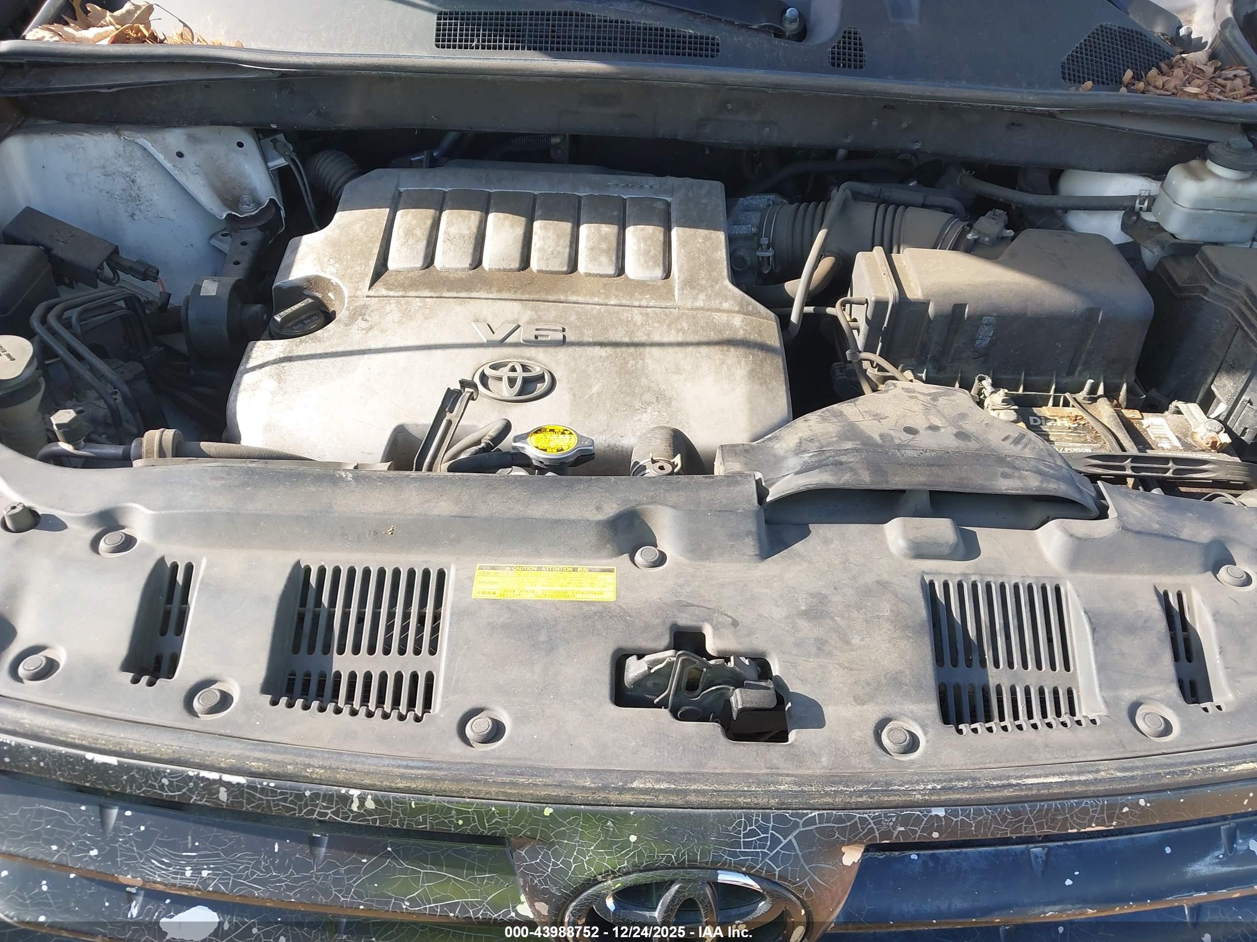 TOYOTA HIGHLANDER image 10