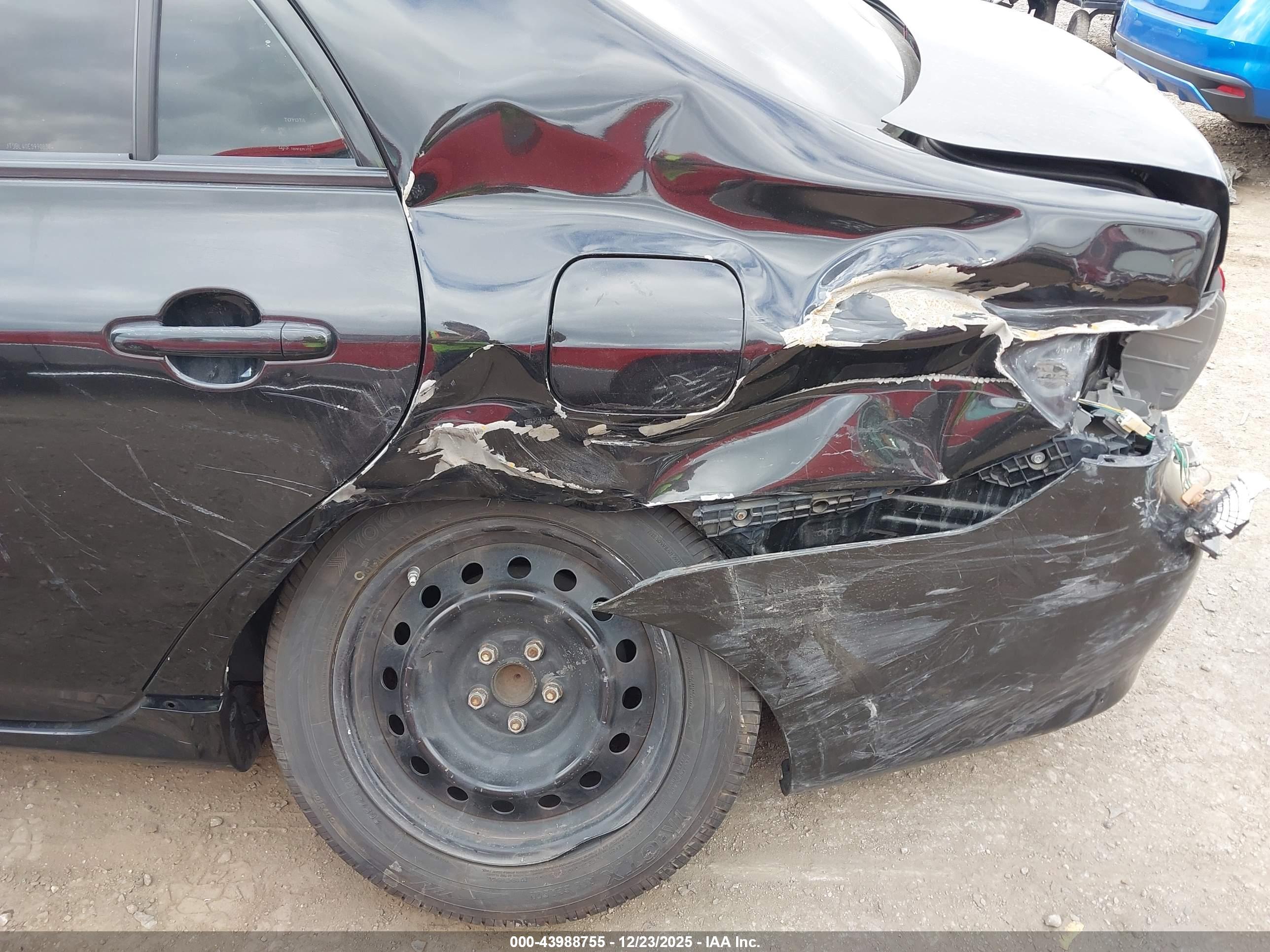 TOYOTA COROLLA image 6