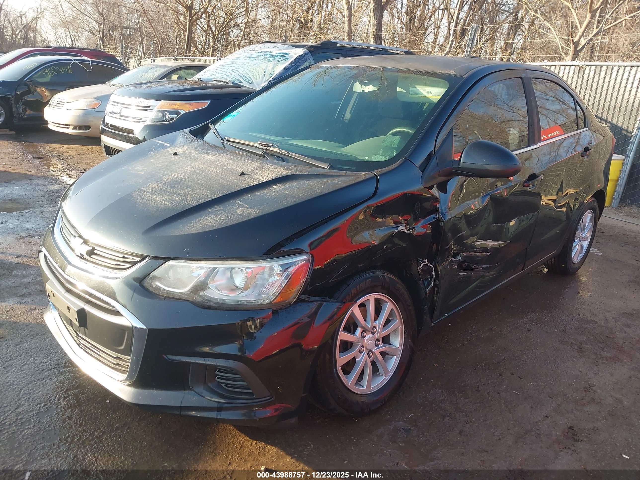CHEVROLET SONIC image 2
