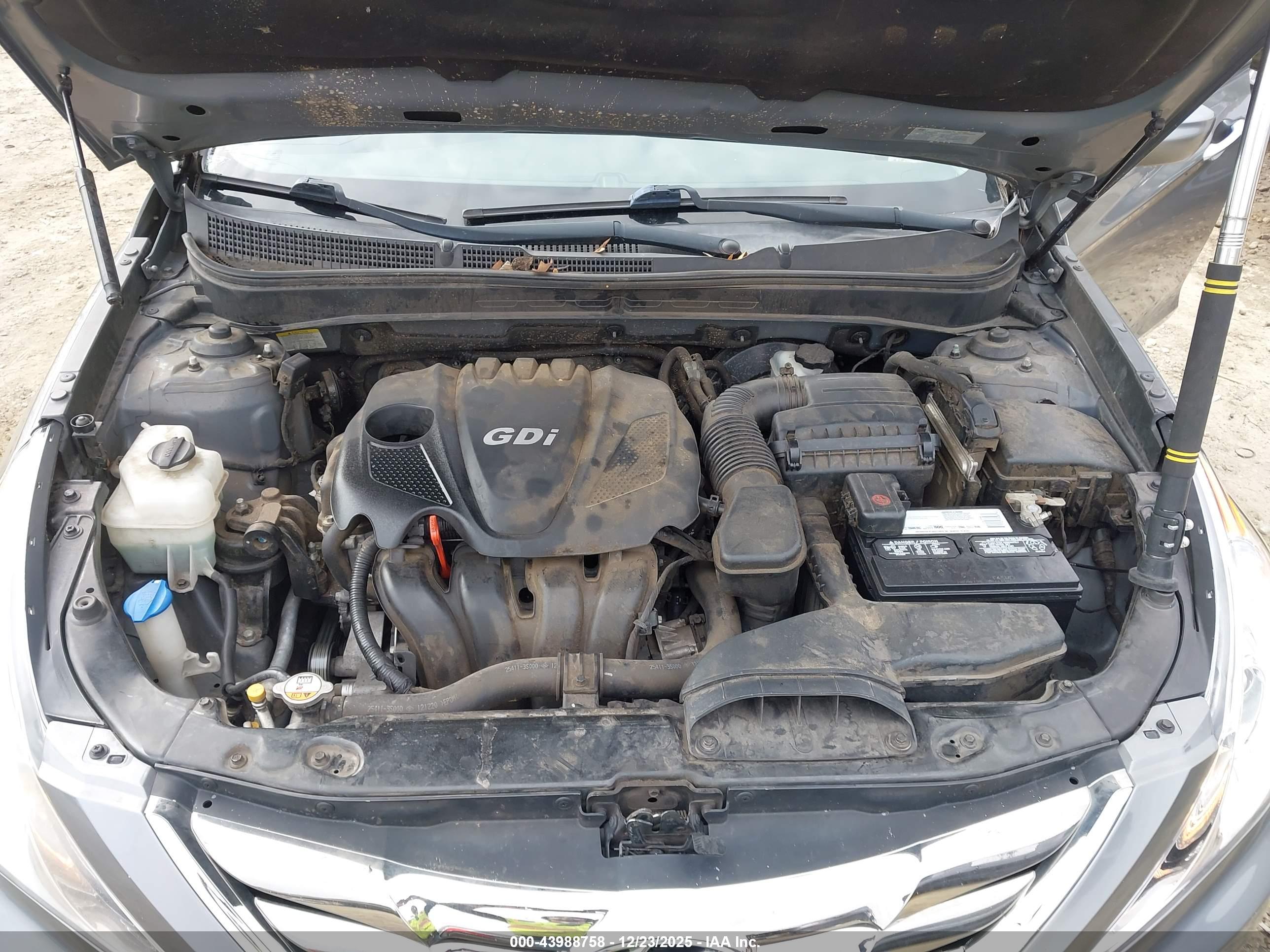 HYUNDAI SONATA image 10