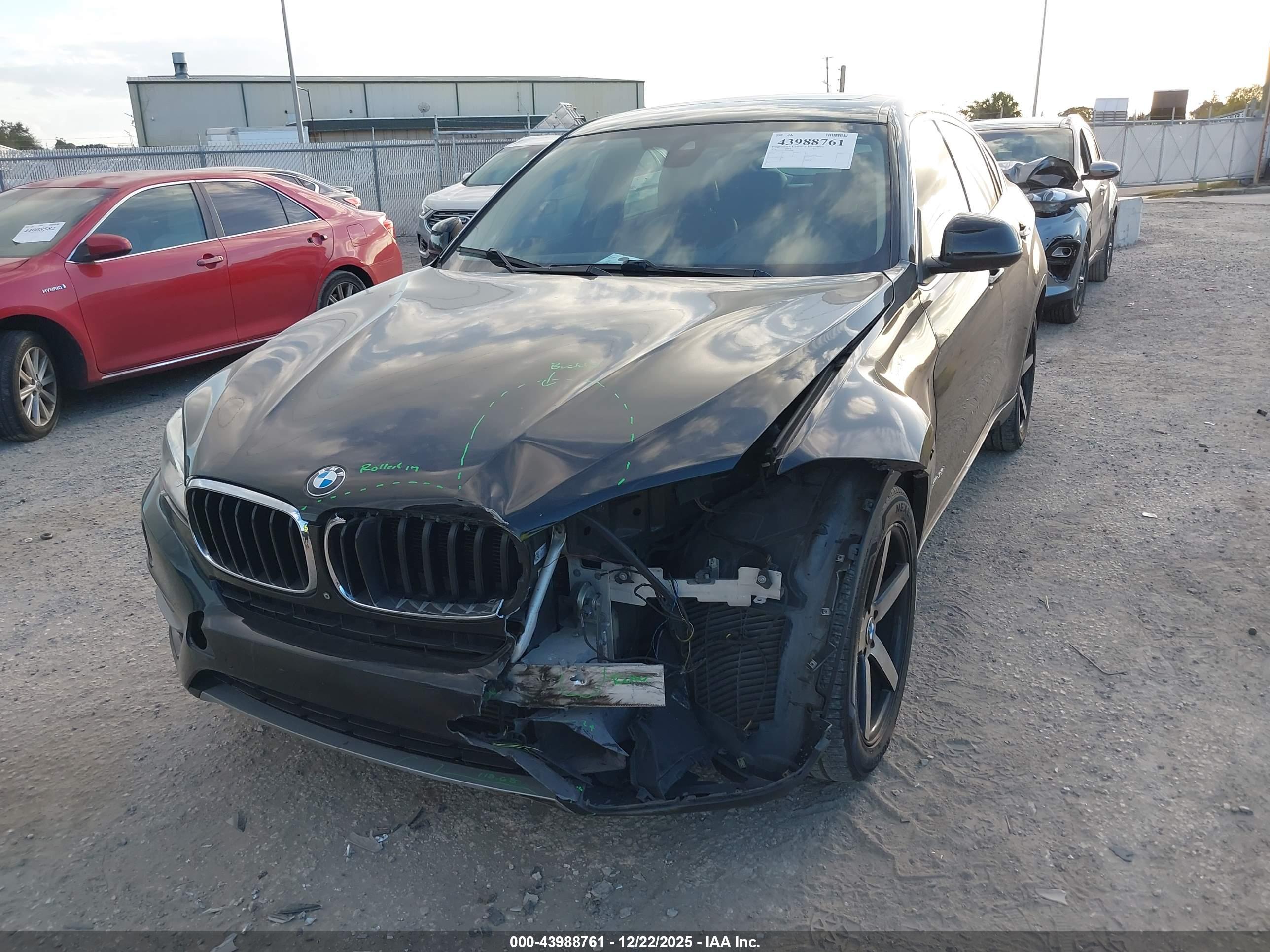 BMW X6 image 6