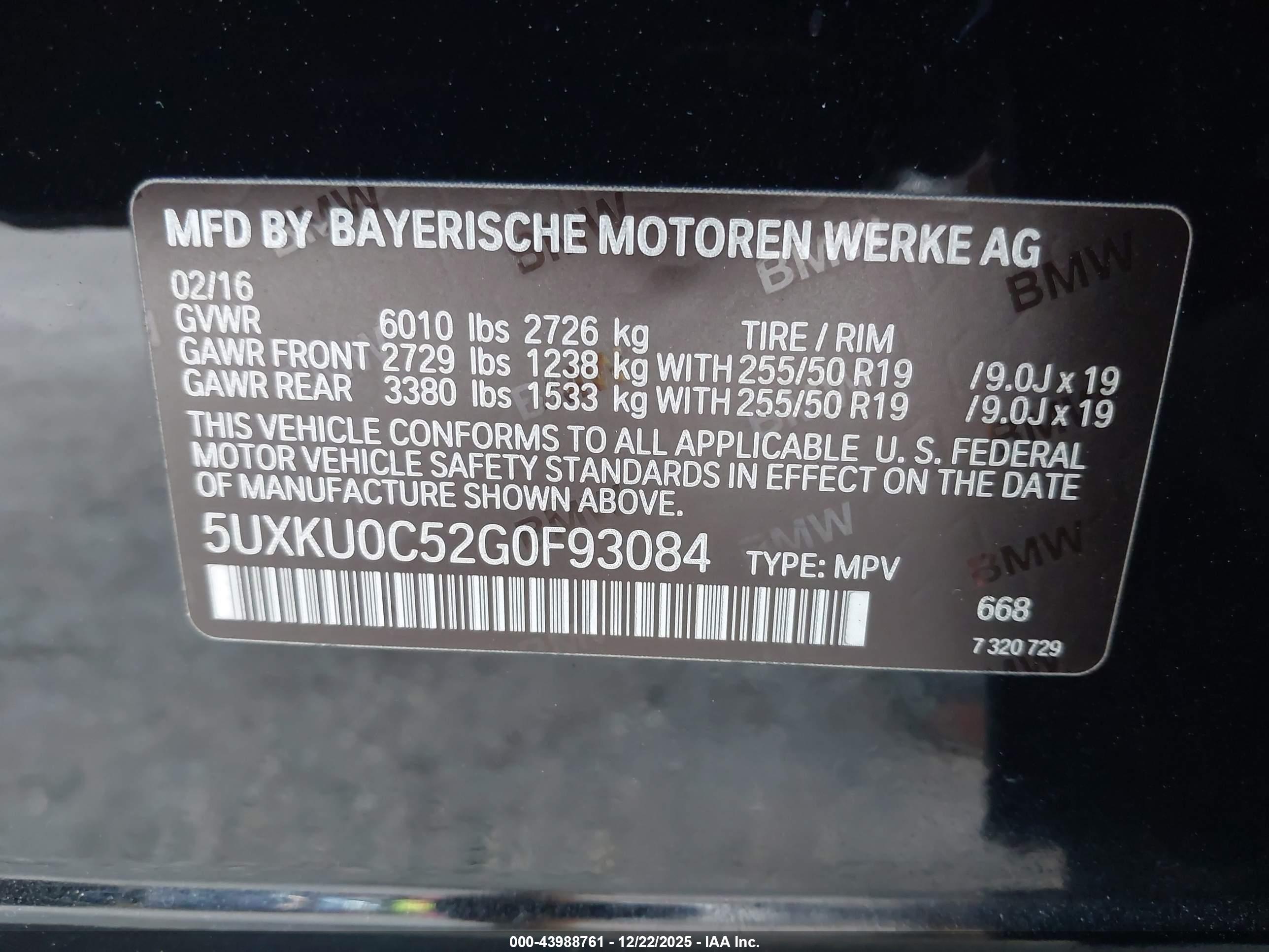 BMW X6 image 9