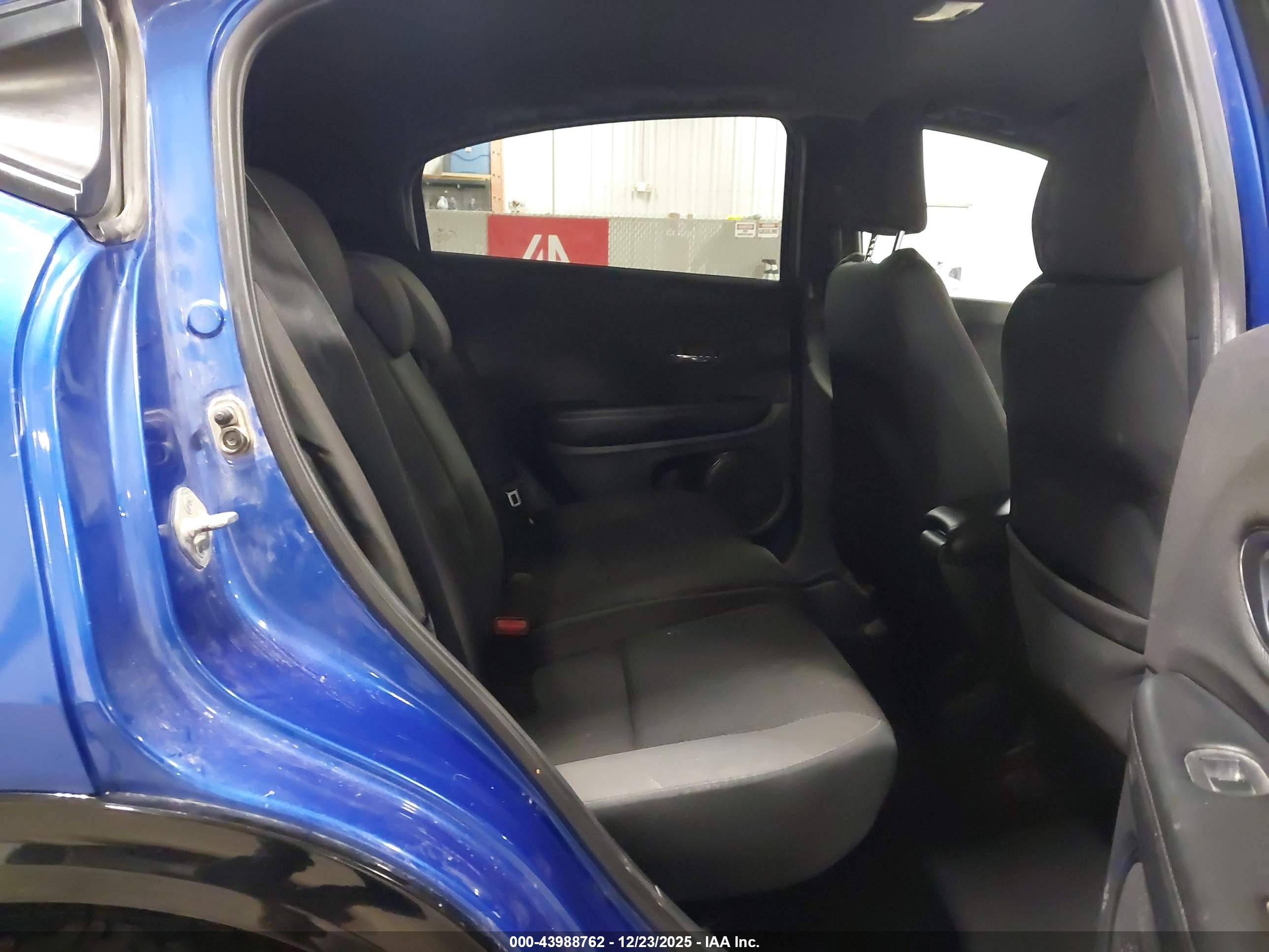 HONDA HR-V image 8