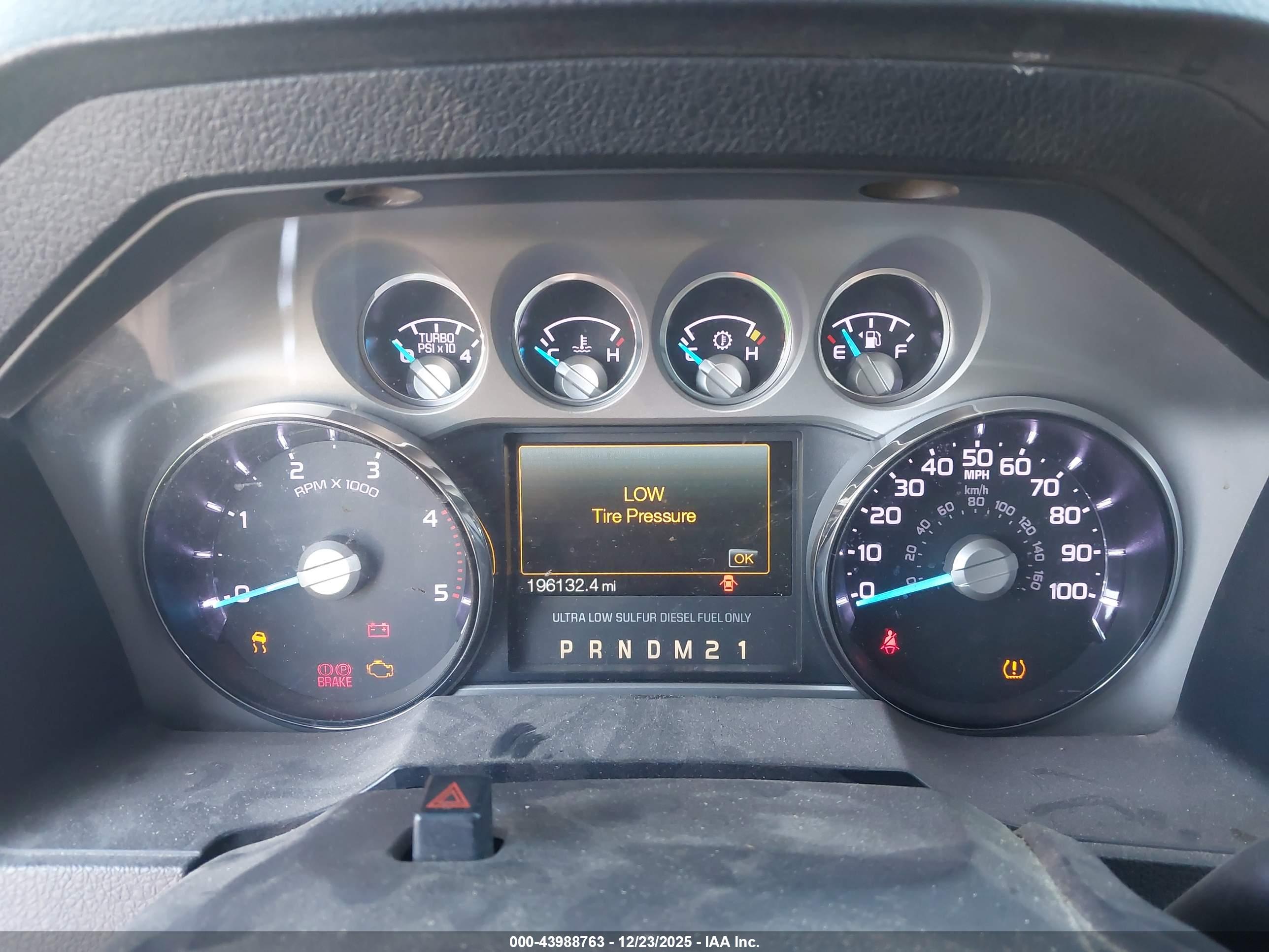 FORD F-350 image 6