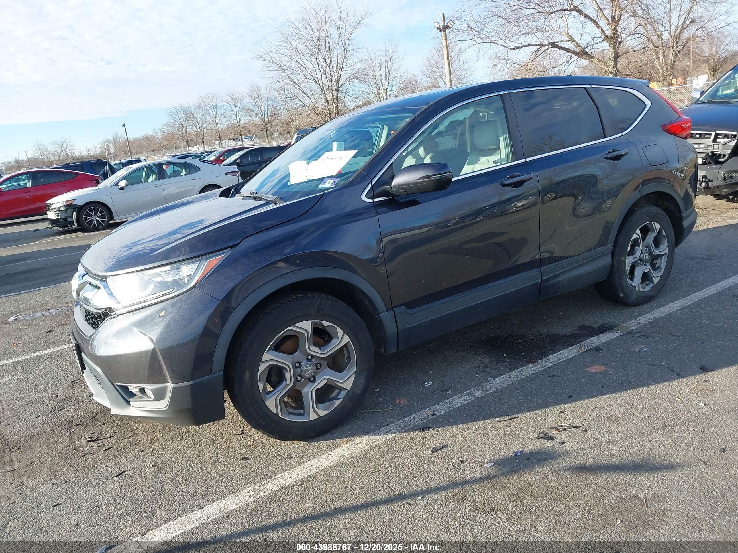 HONDA CR-V image 2