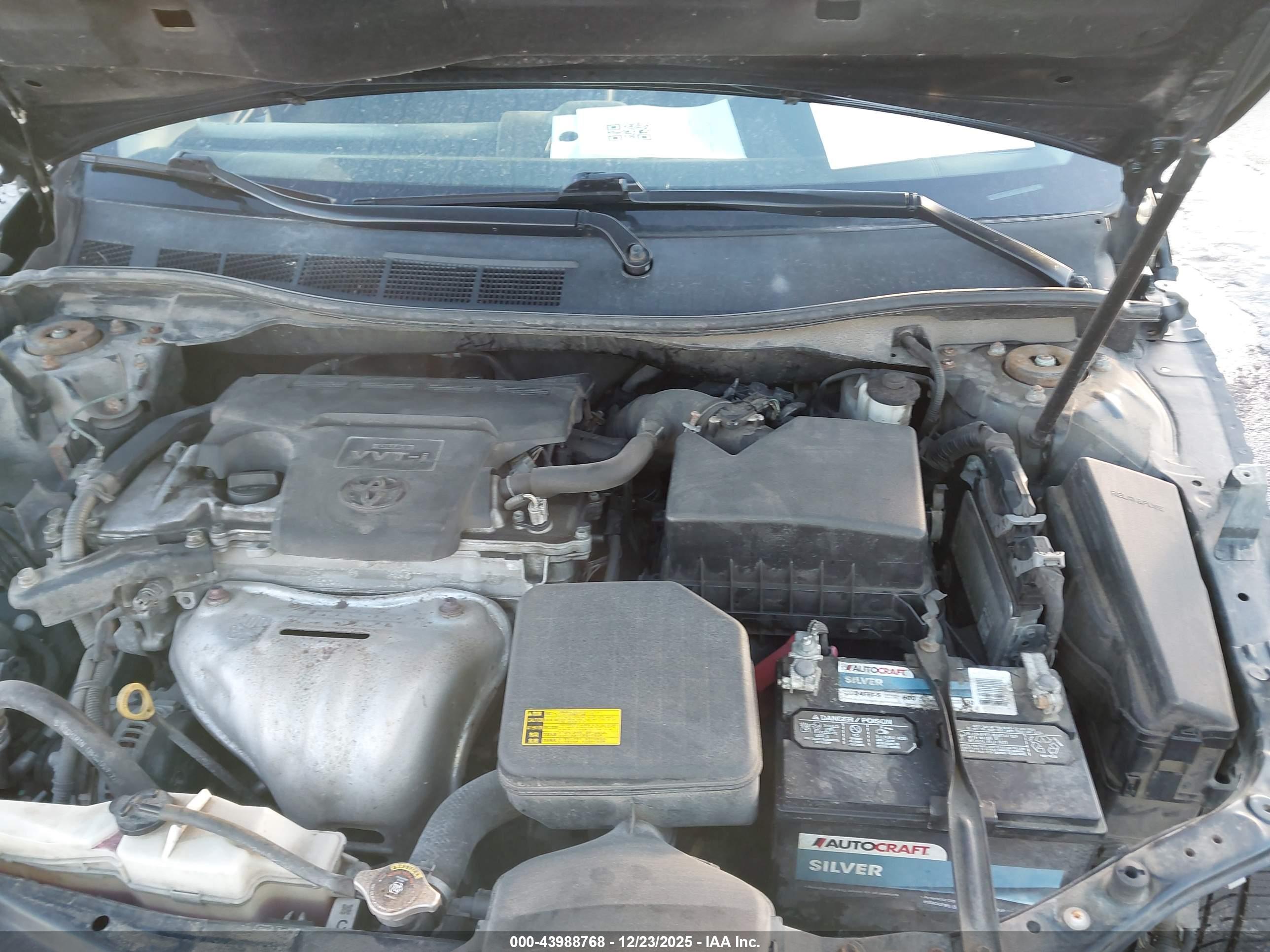 TOYOTA CAMRY image 10