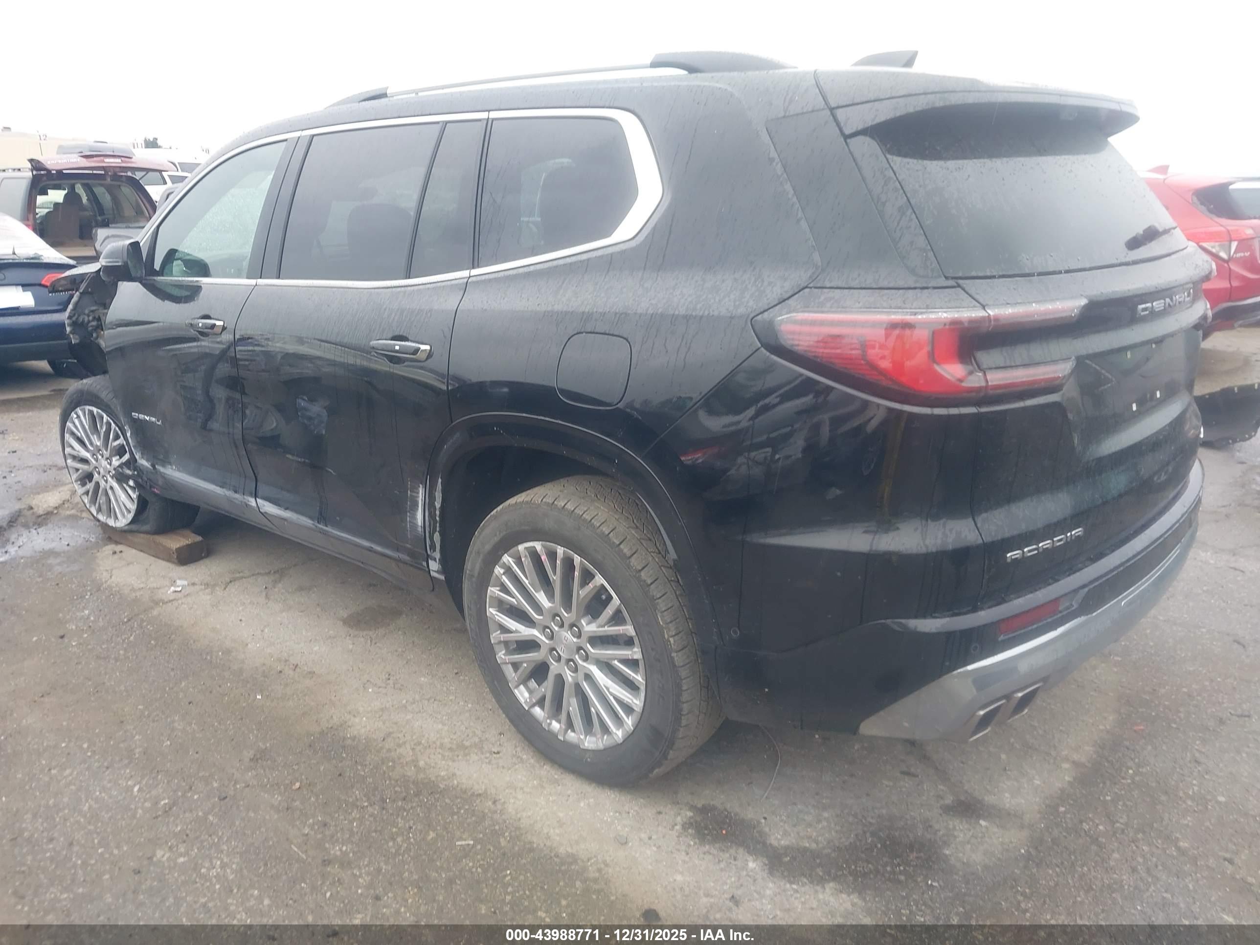 GMC ACADIA image 3