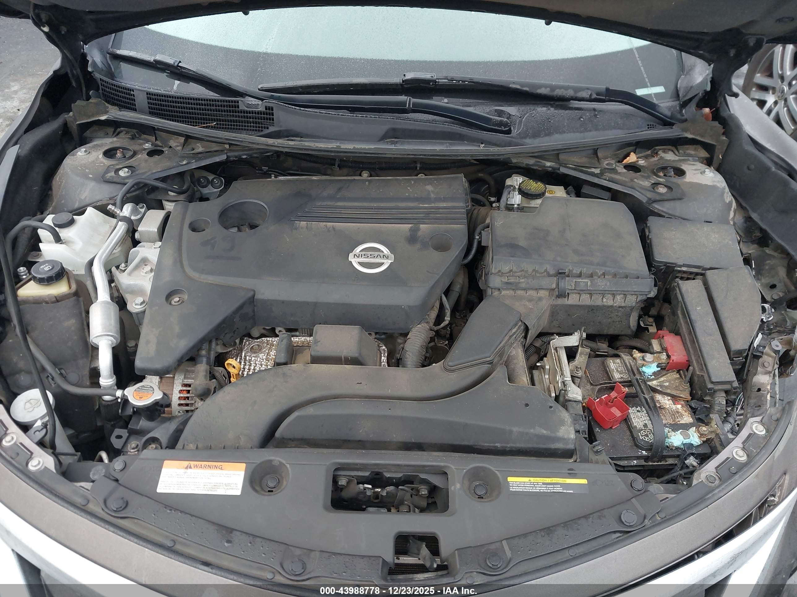 NISSAN ALTIMA image 10
