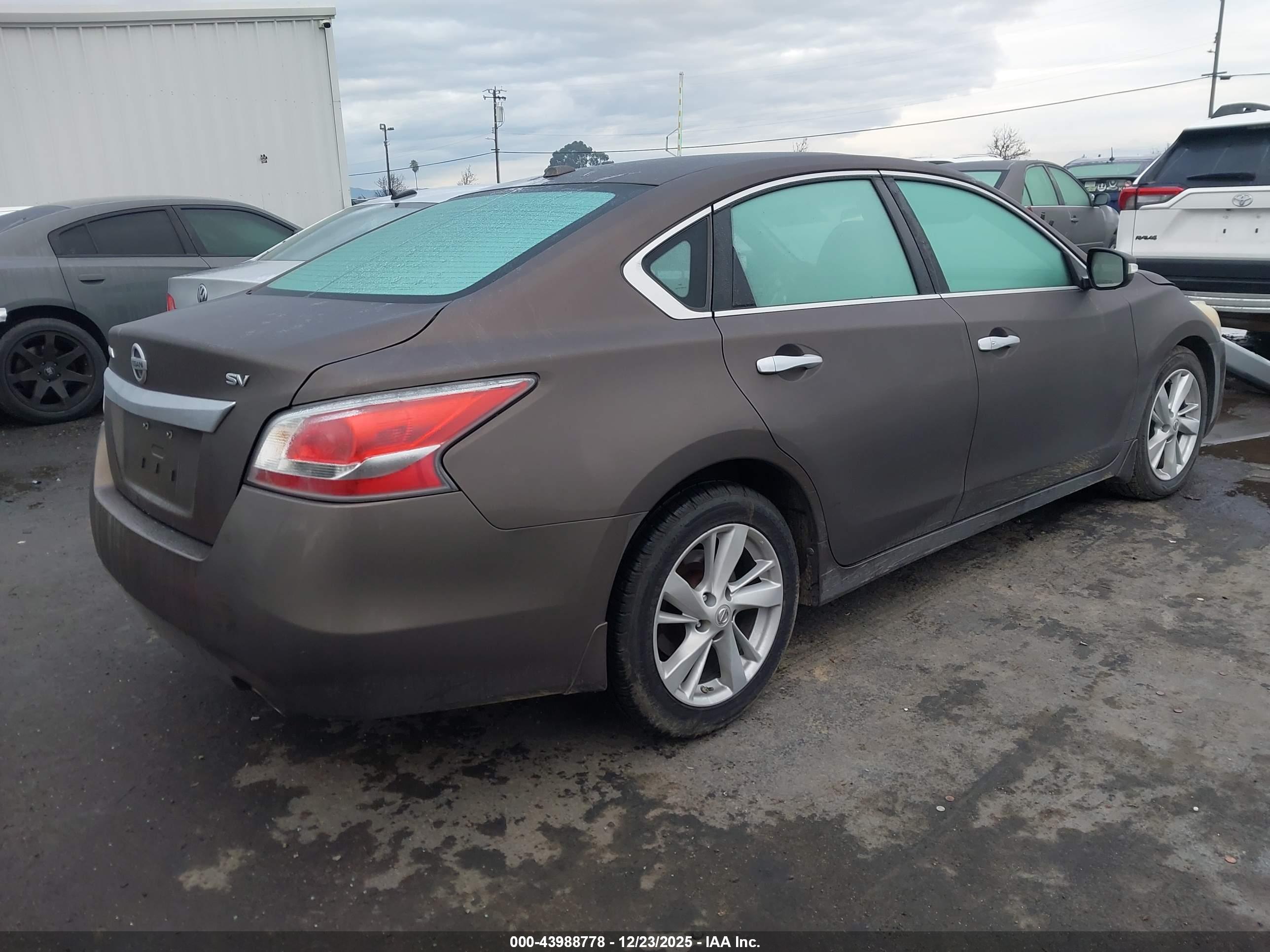 NISSAN ALTIMA image 4