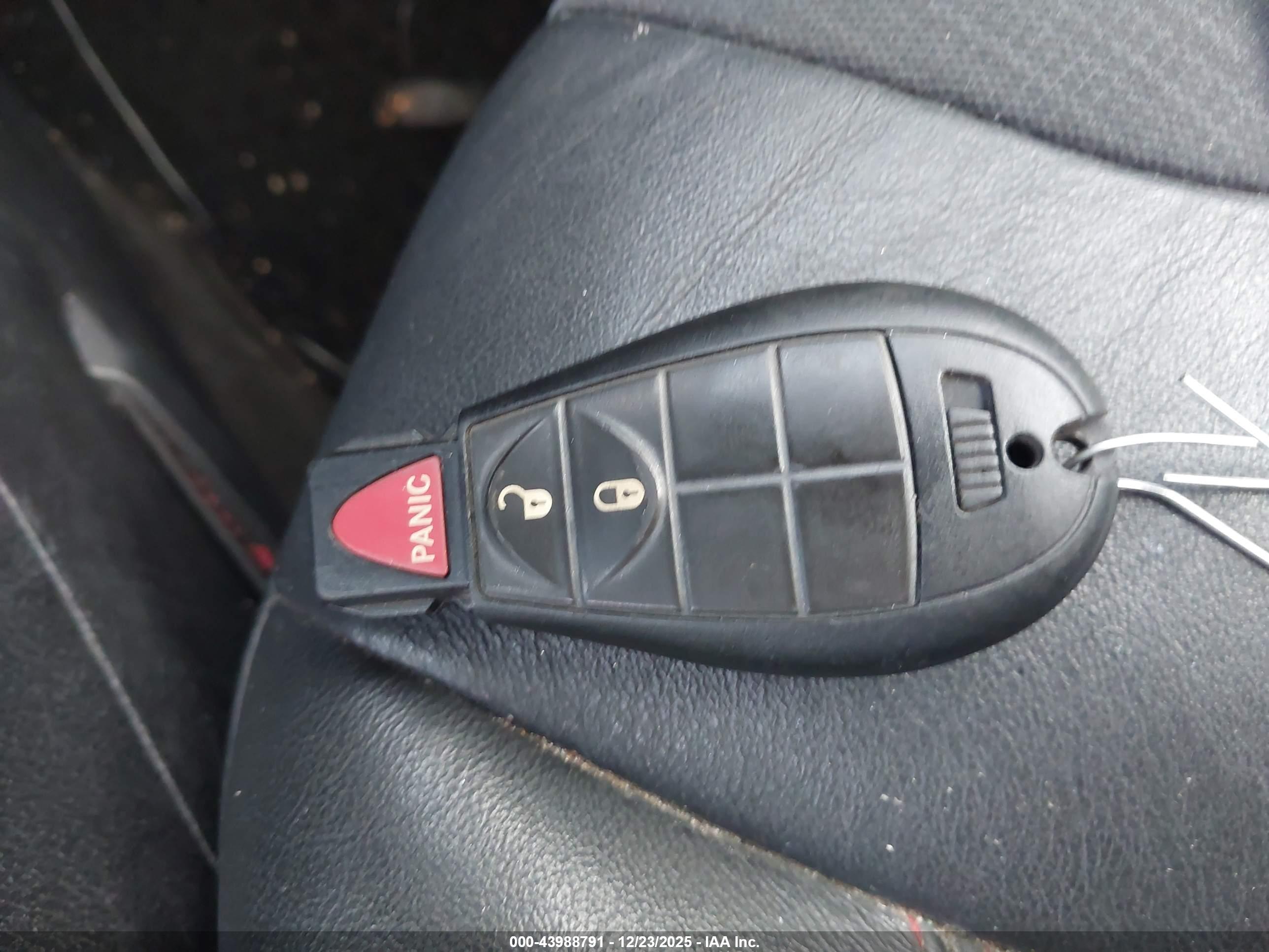 JEEP CHEROKEE image 11