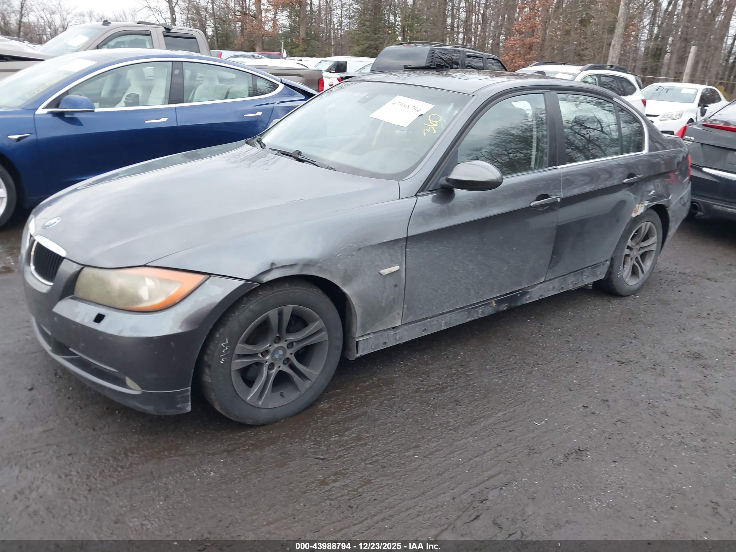 BMW 328XI image 2