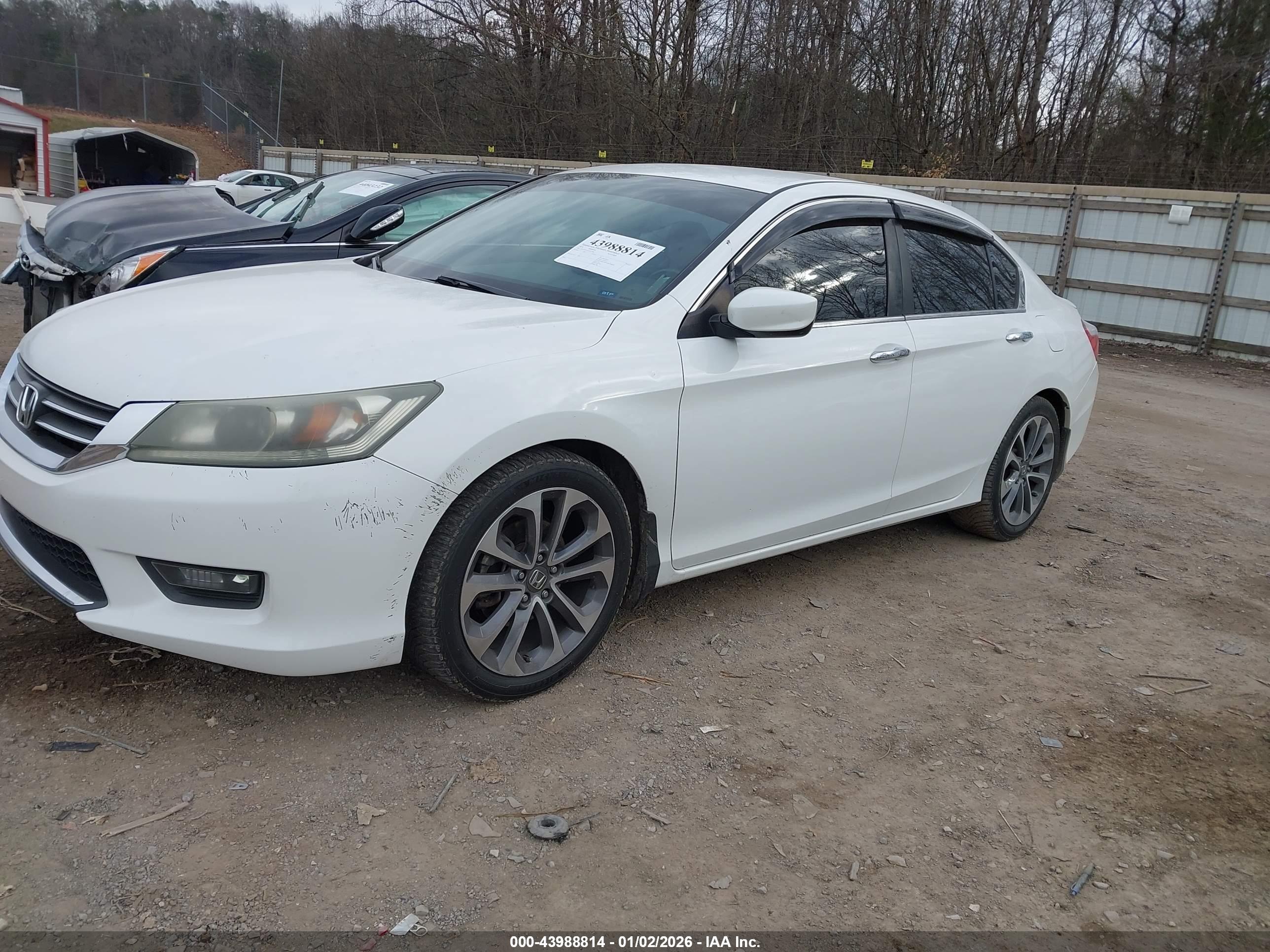 HONDA ACCORD image 2