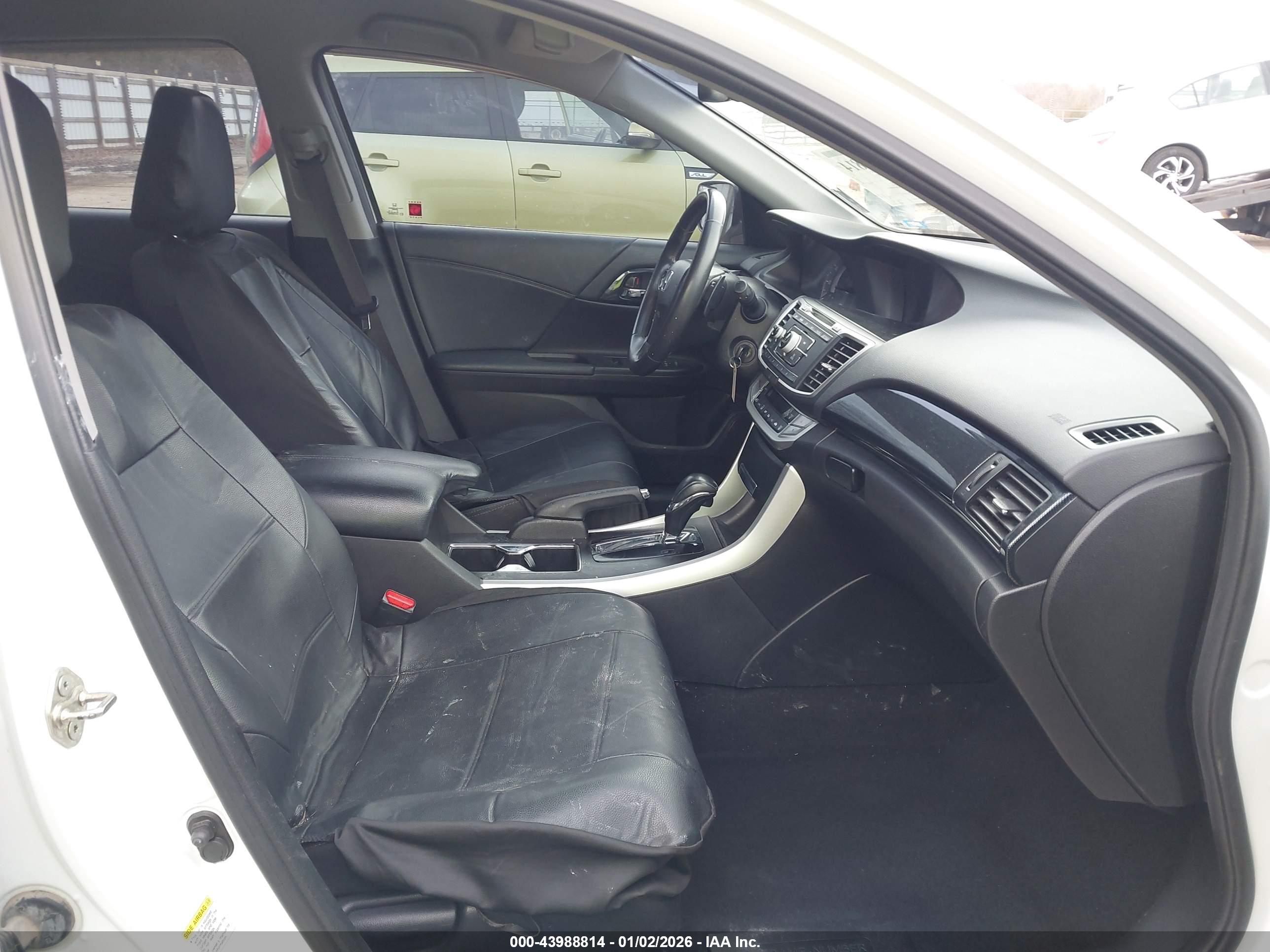 HONDA ACCORD image 5