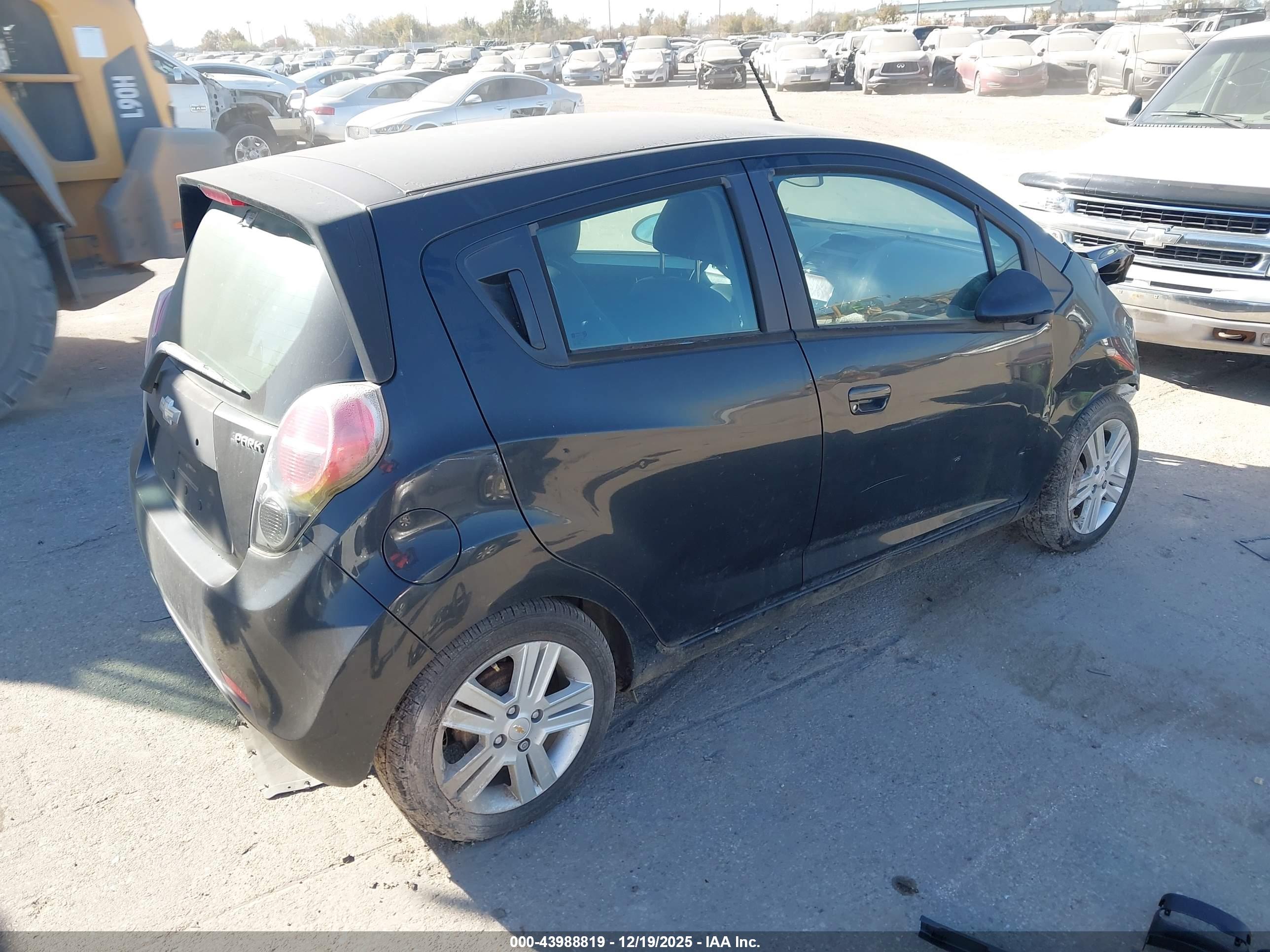 CHEVROLET SPARK image 4