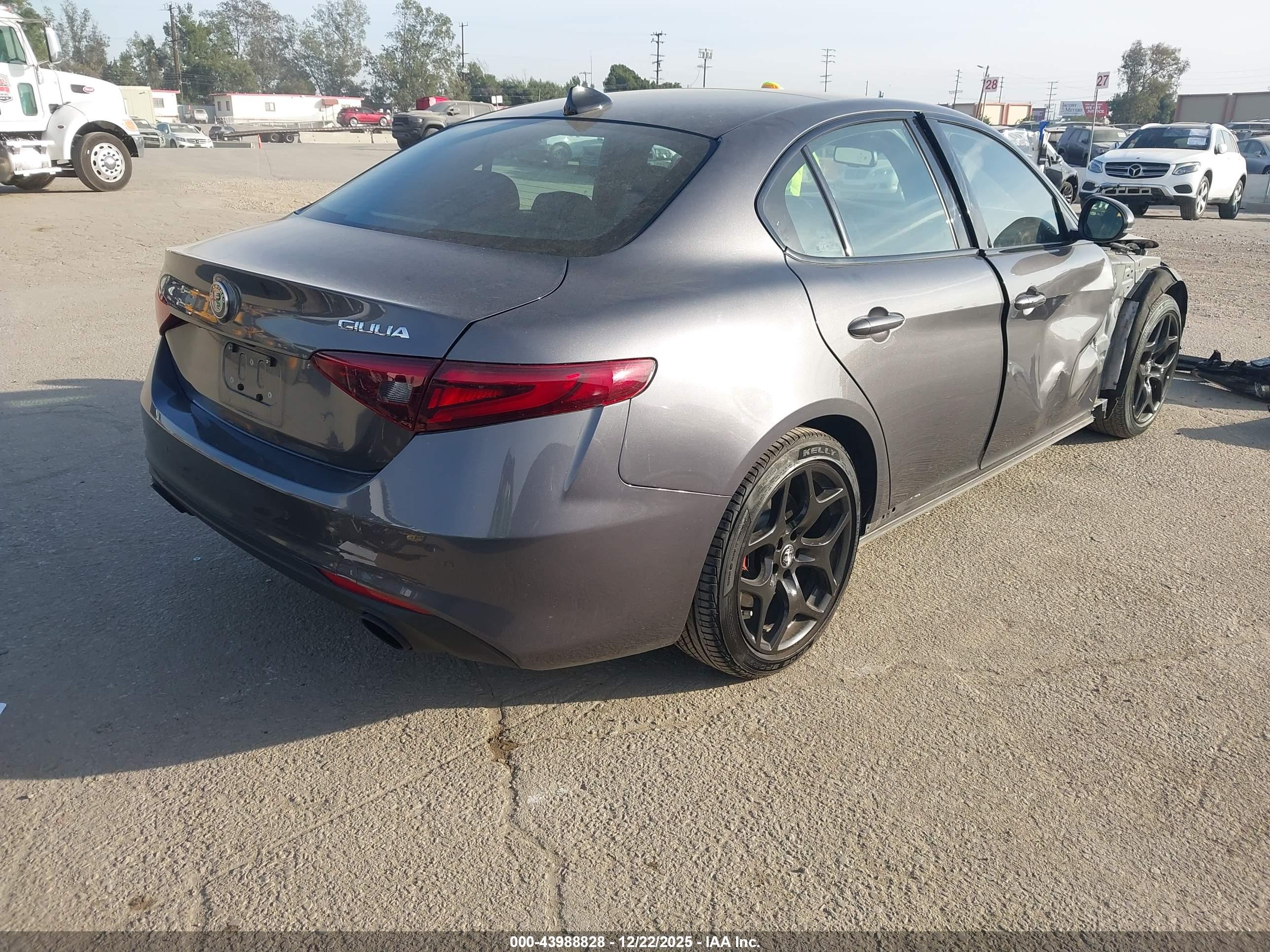 ALFA ROMEO image 4