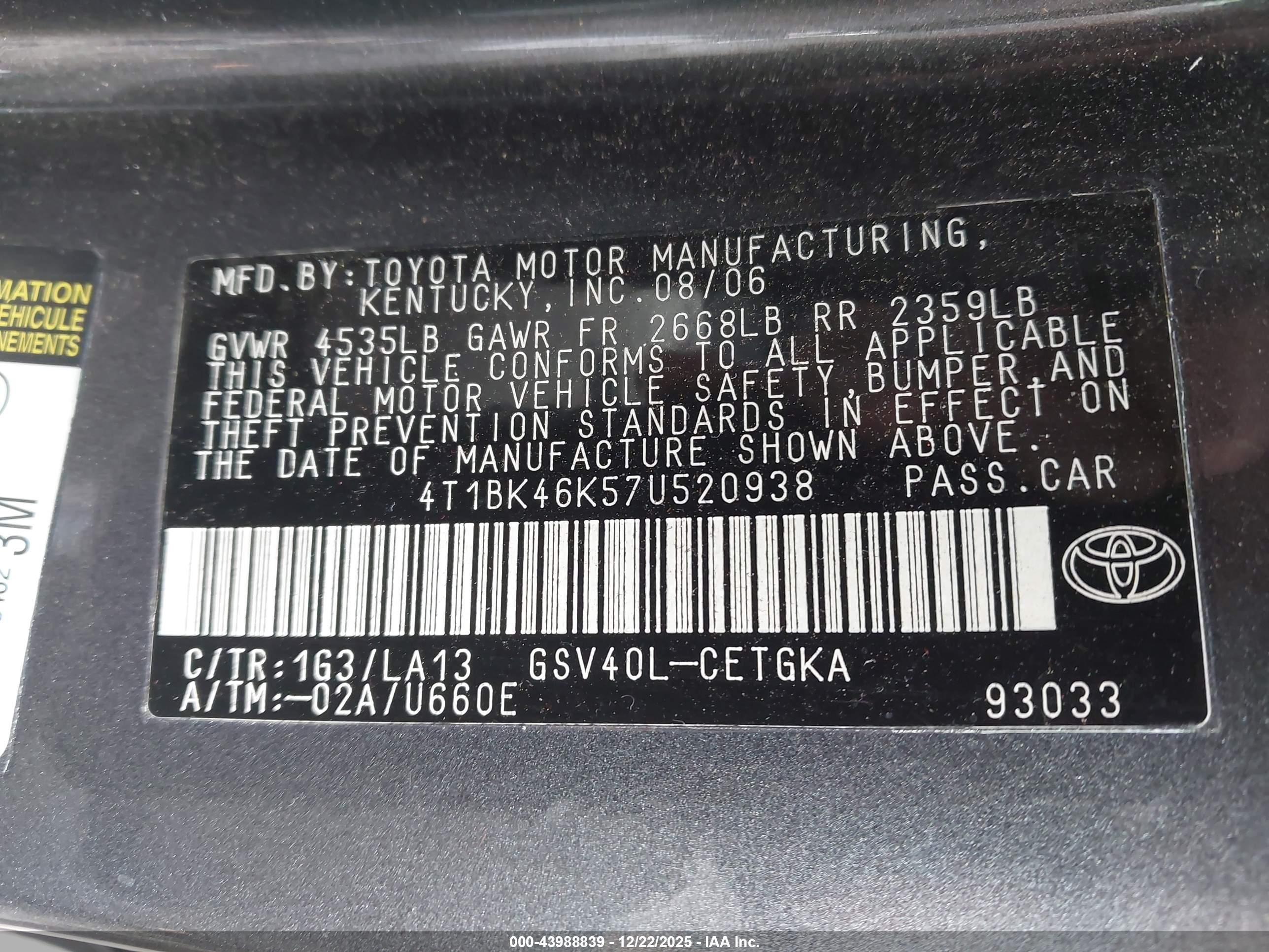 TOYOTA CAMRY image 9