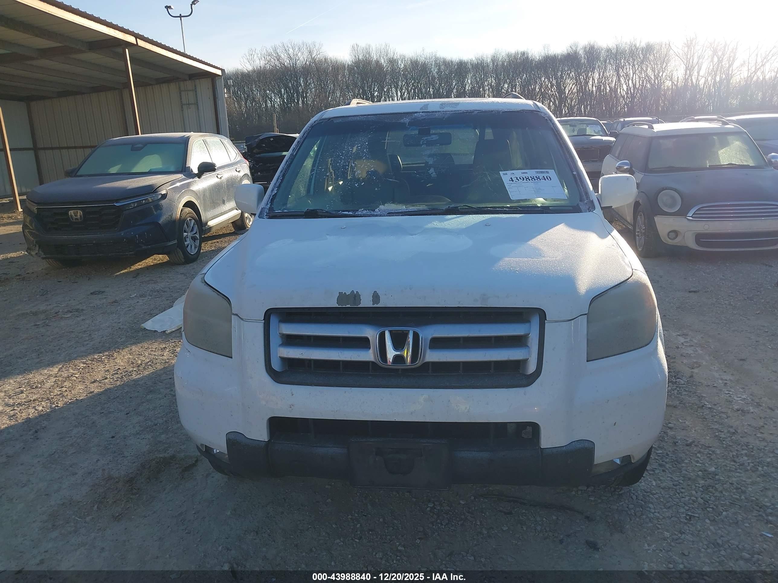 HONDA PILOT image 6