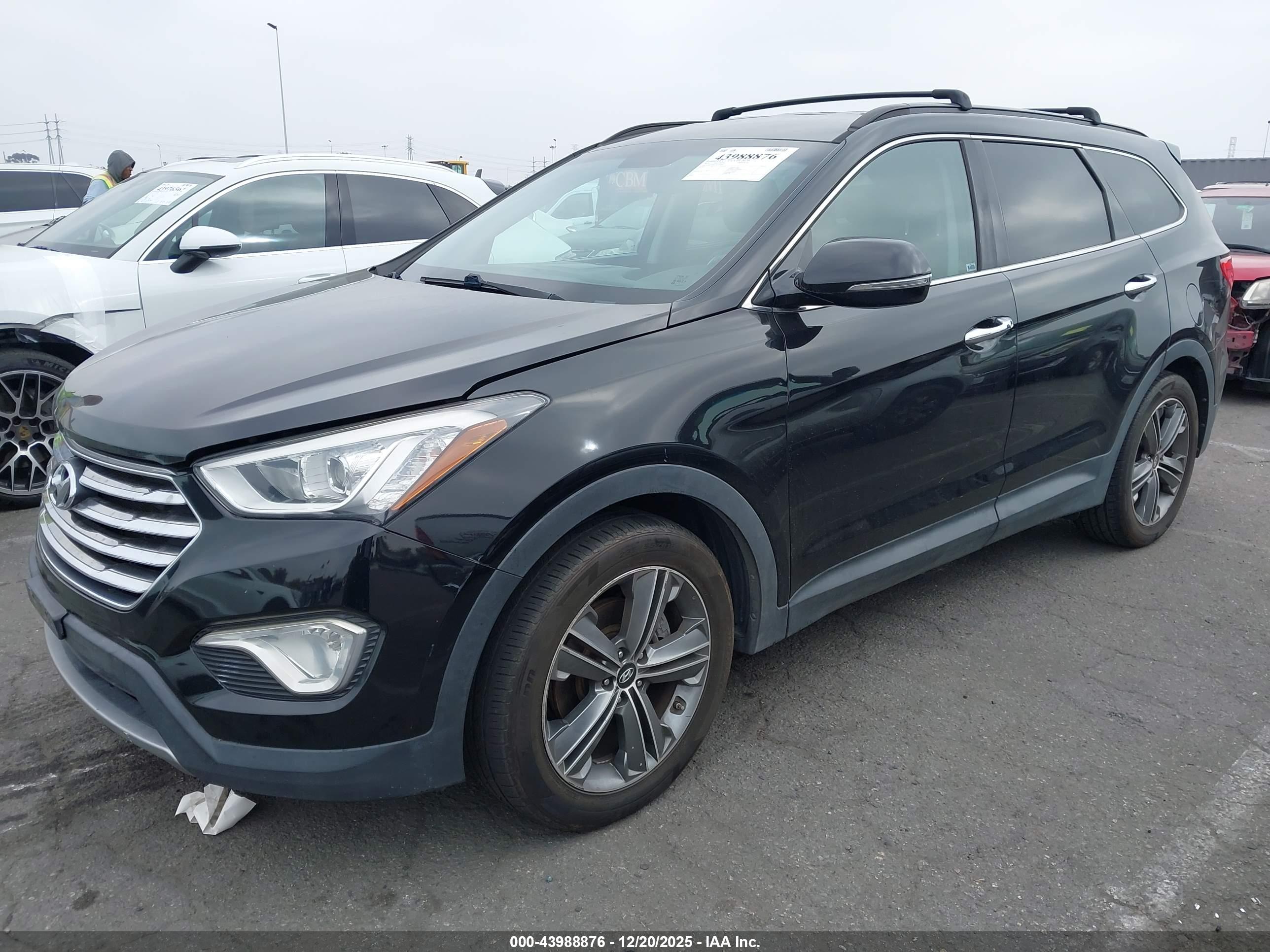 HYUNDAI SANTA image 2