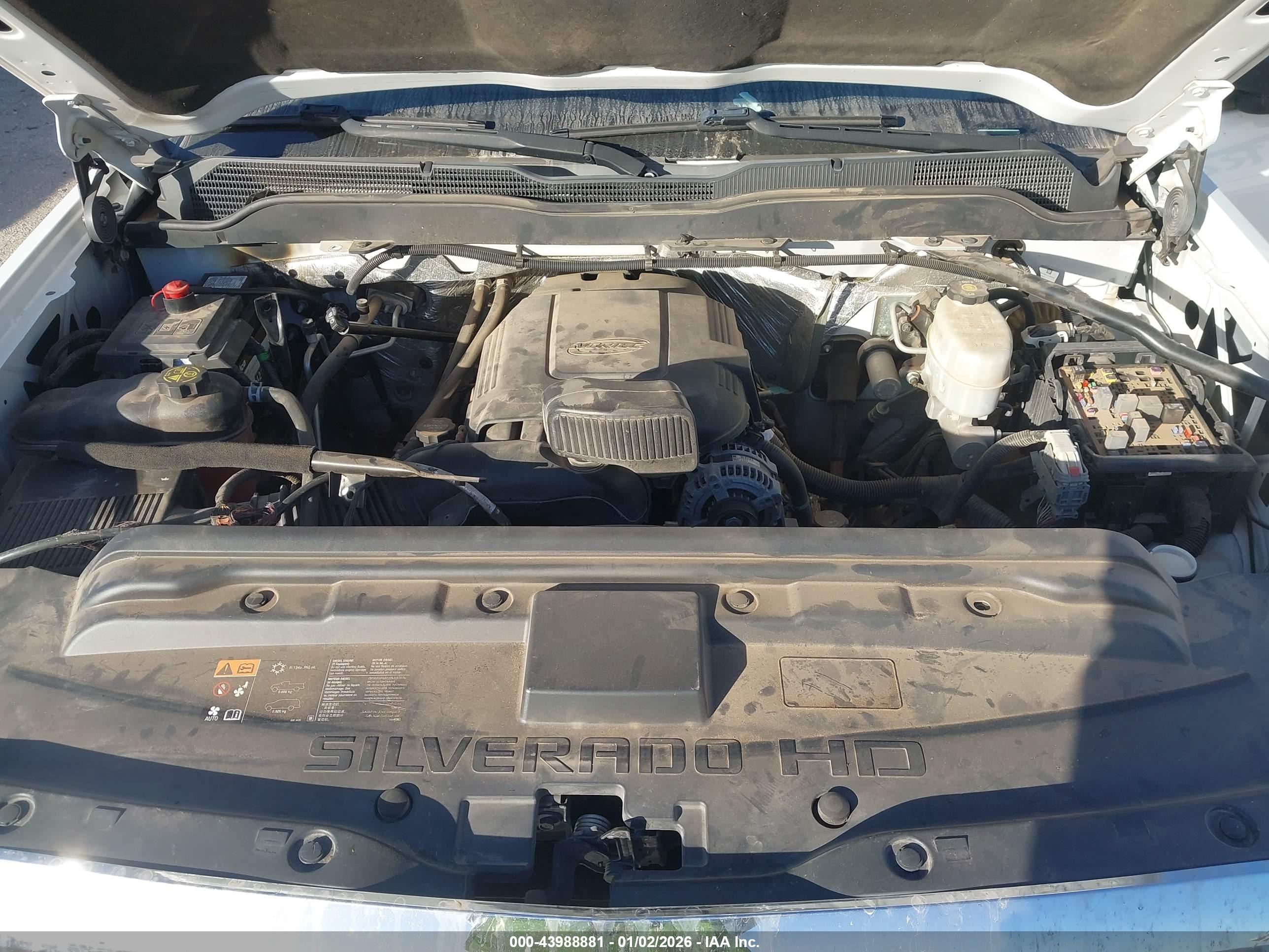 CHEVROLET SILVERADO image 10