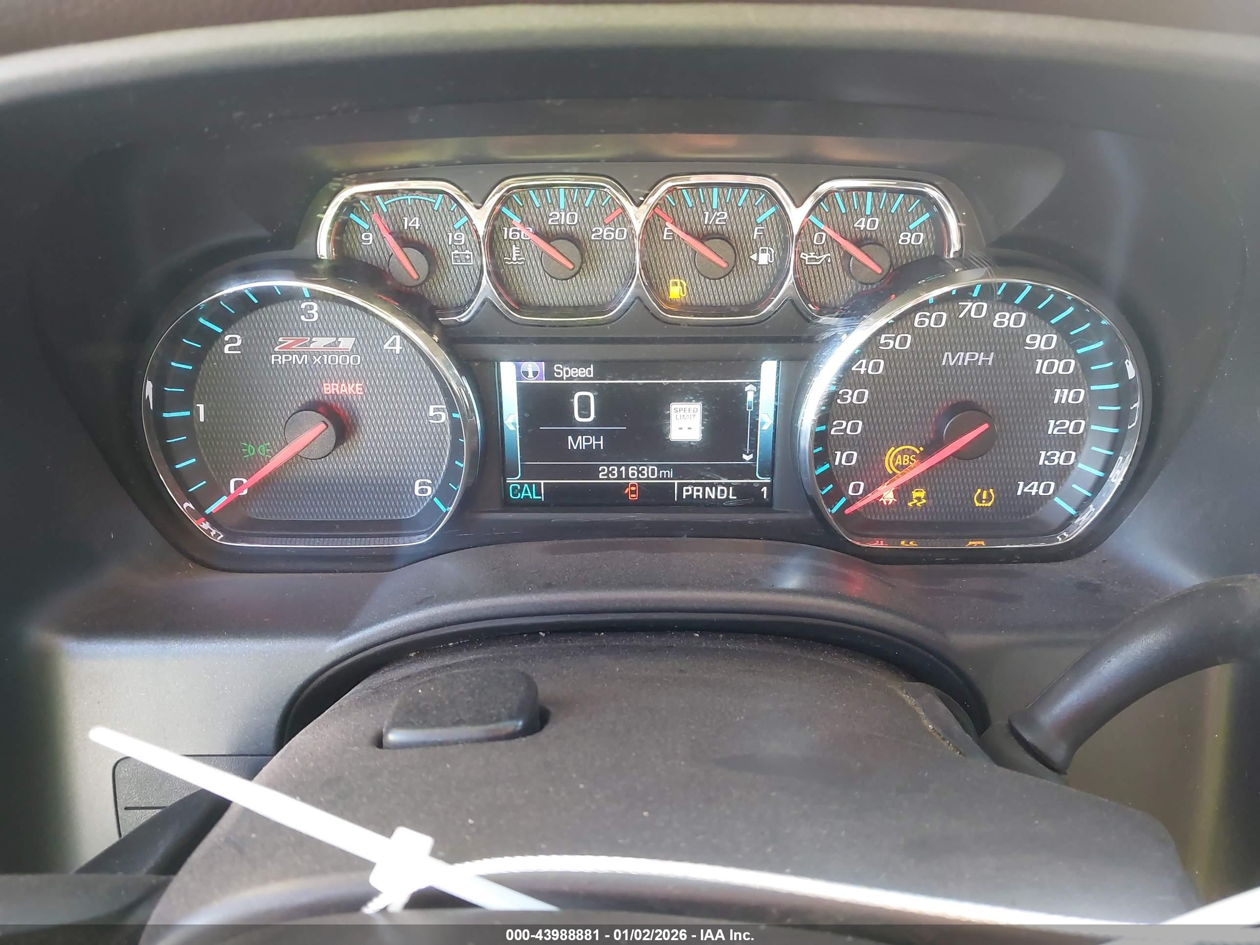 CHEVROLET SILVERADO image 7