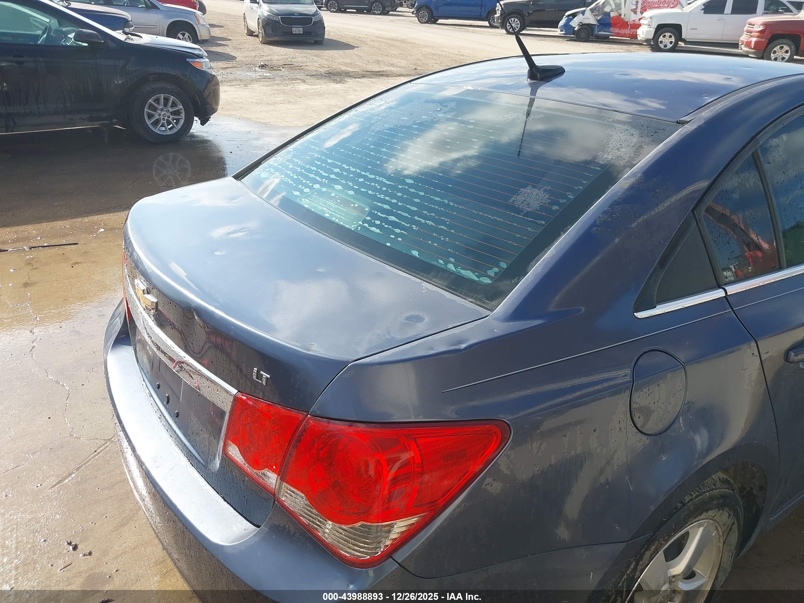 CHEVROLET CRUZE image 6