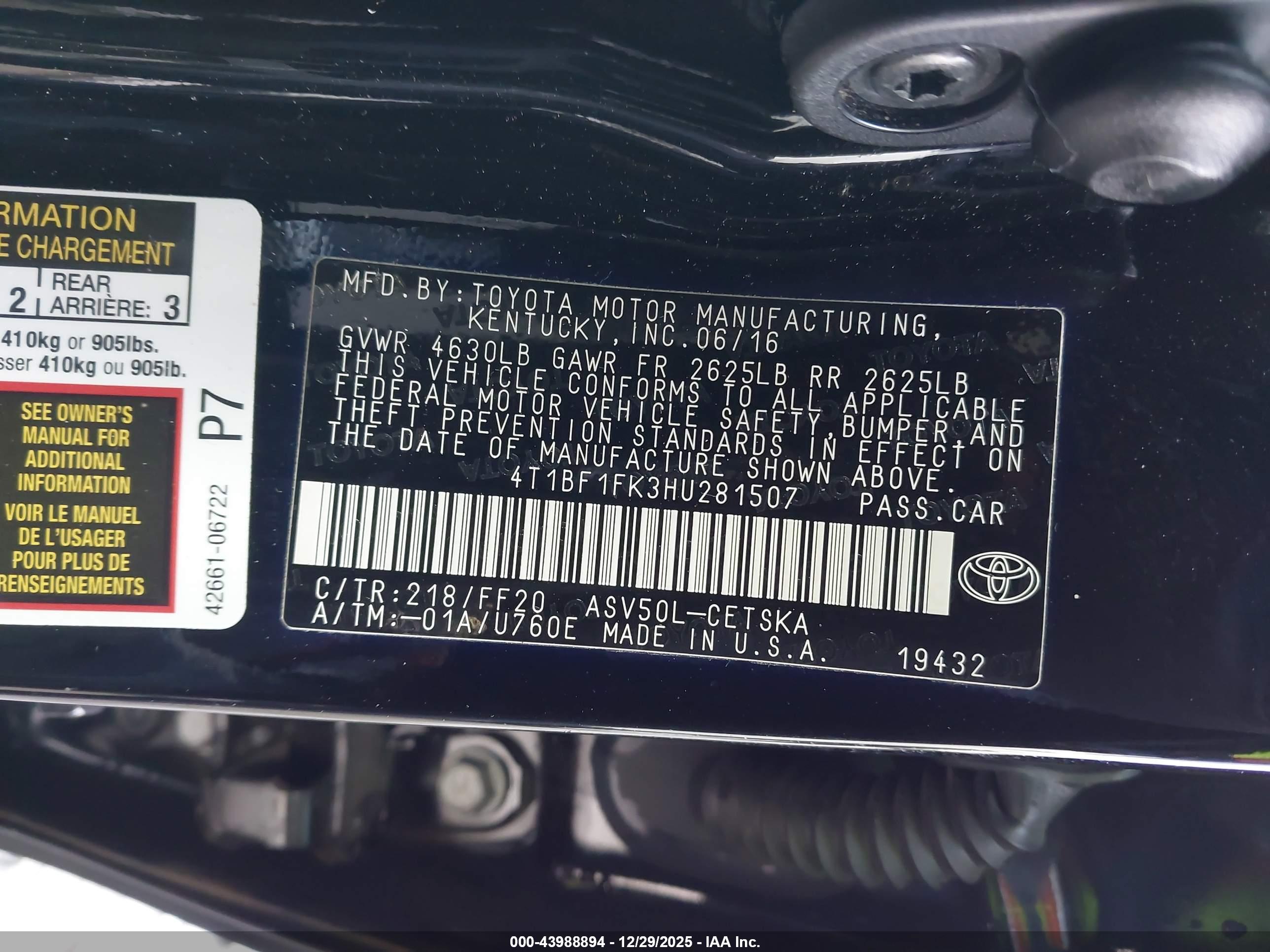 TOYOTA CAMRY image 9