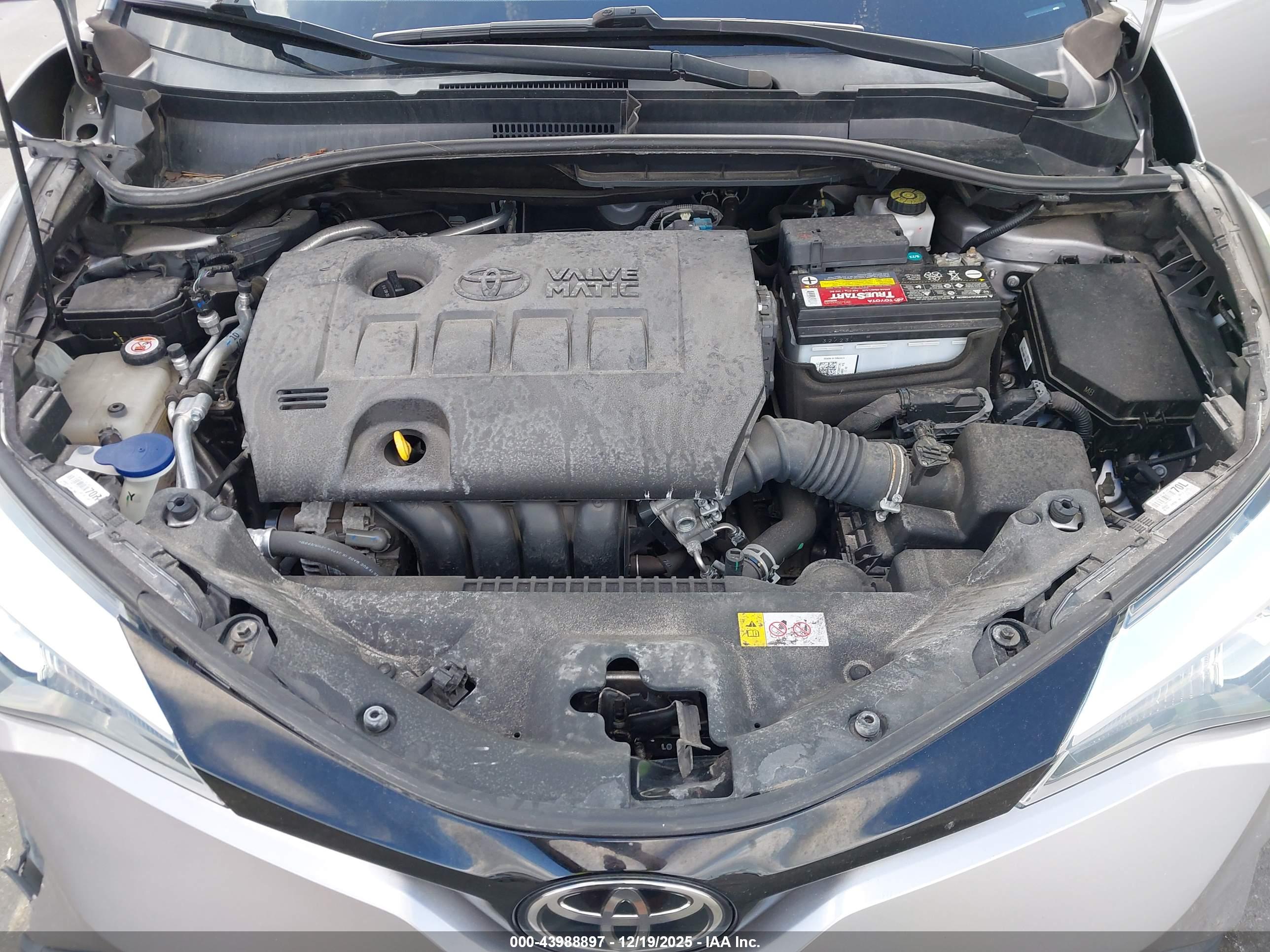 TOYOTA C-HR image 10
