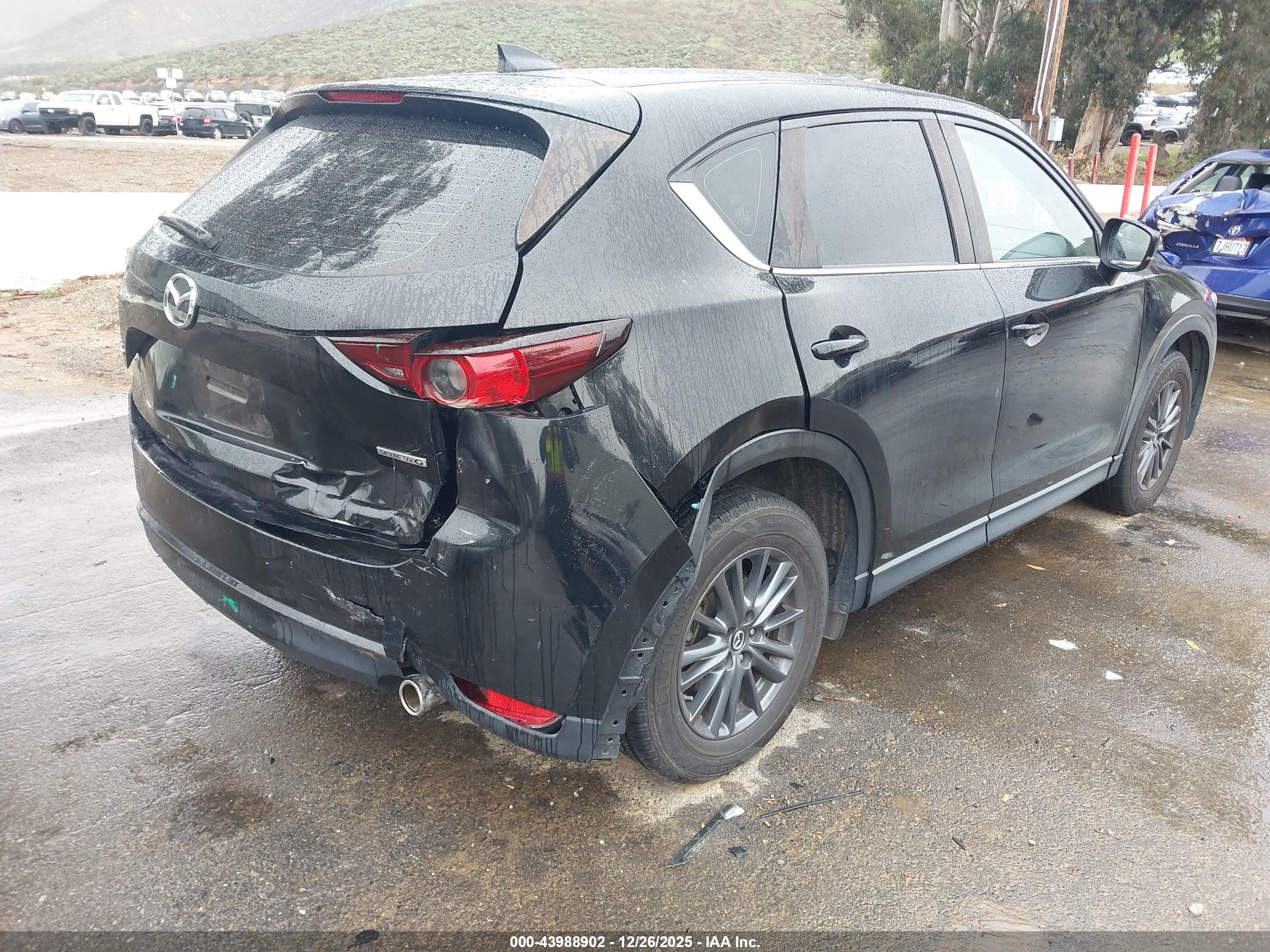 MAZDA CX-5 image 4