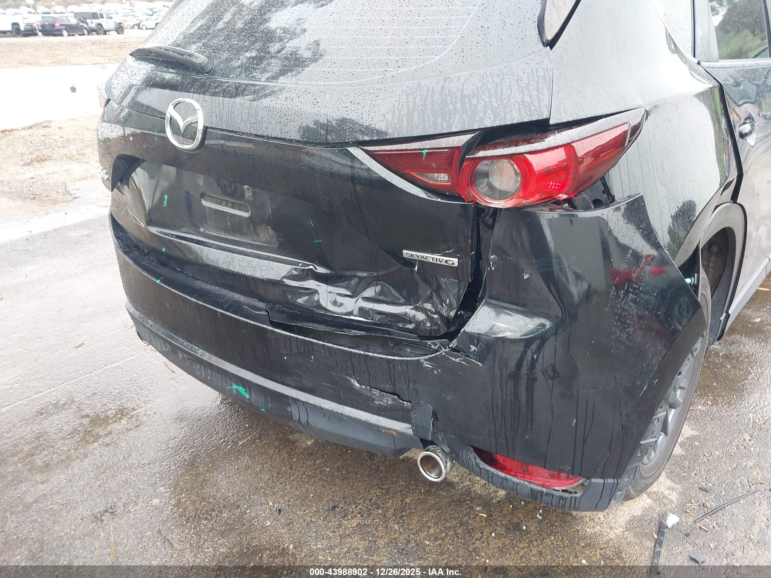 MAZDA CX-5 image 6