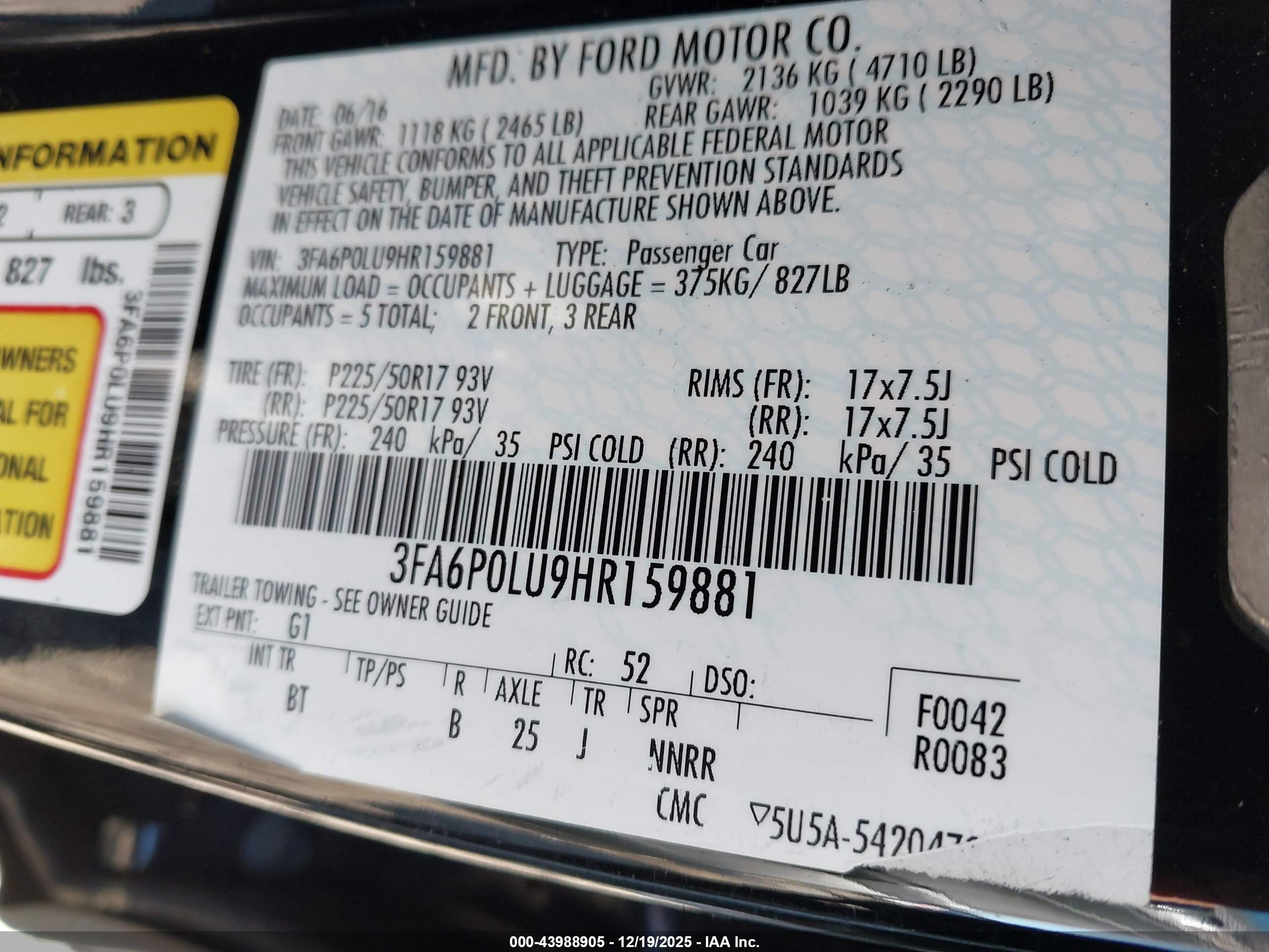 FORD FUSION image 9