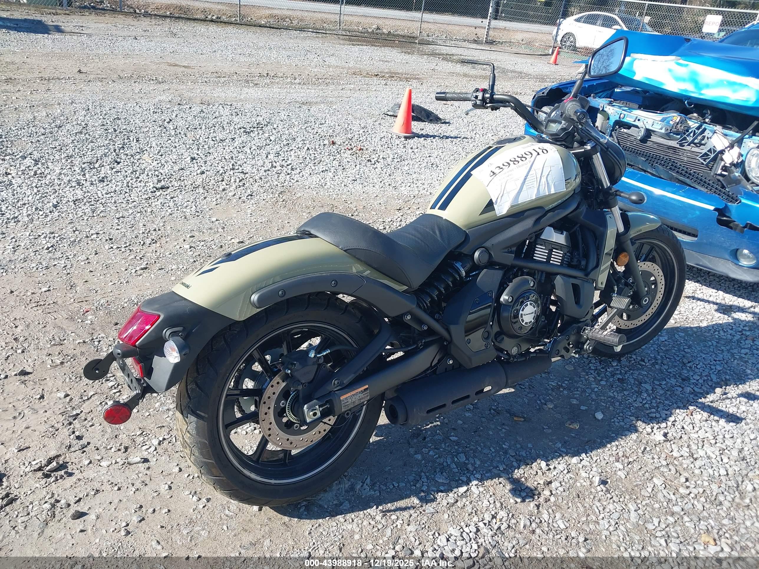 KAWASAKI EN650 image 4