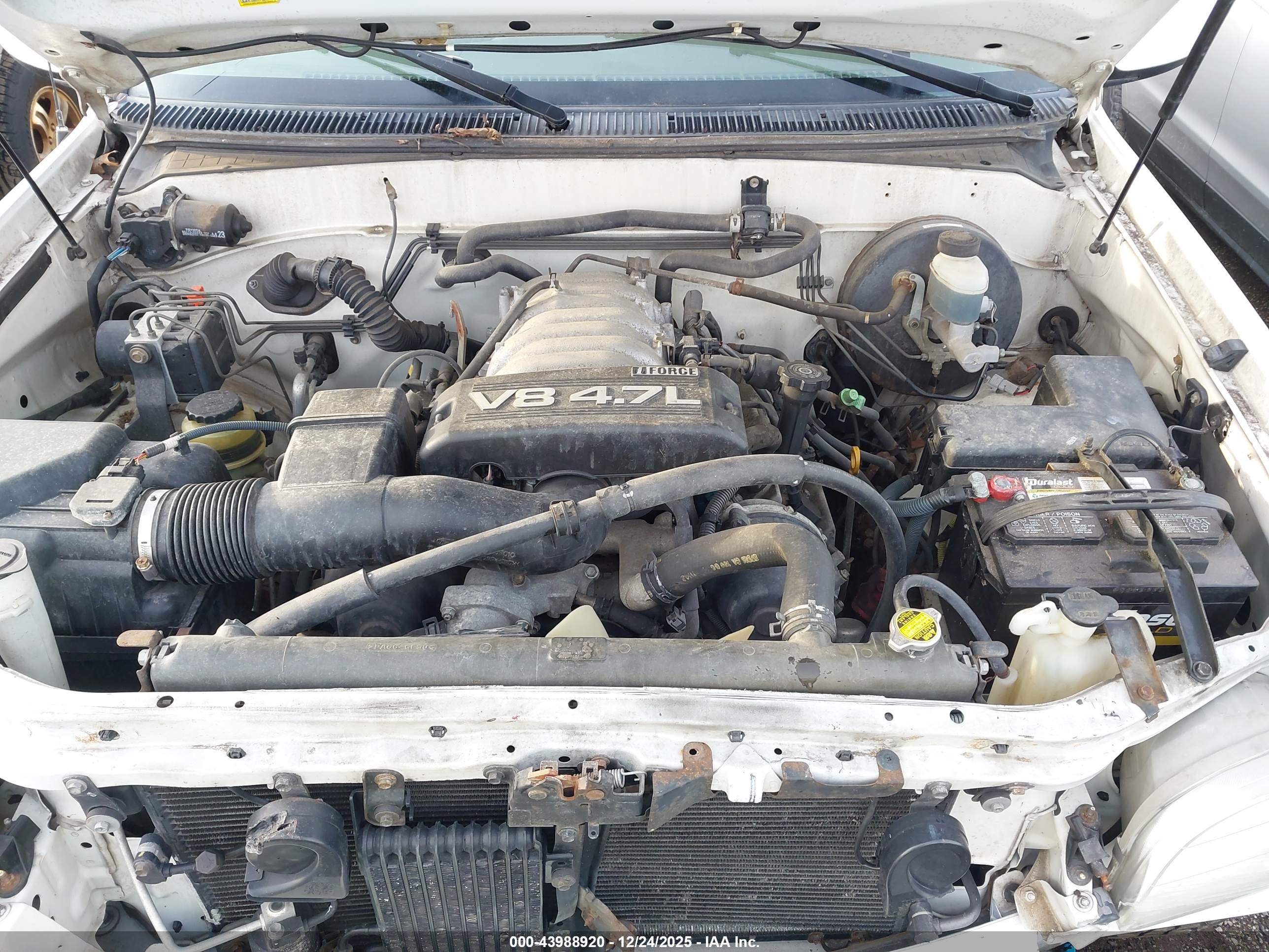 TOYOTA TUNDRA image 10