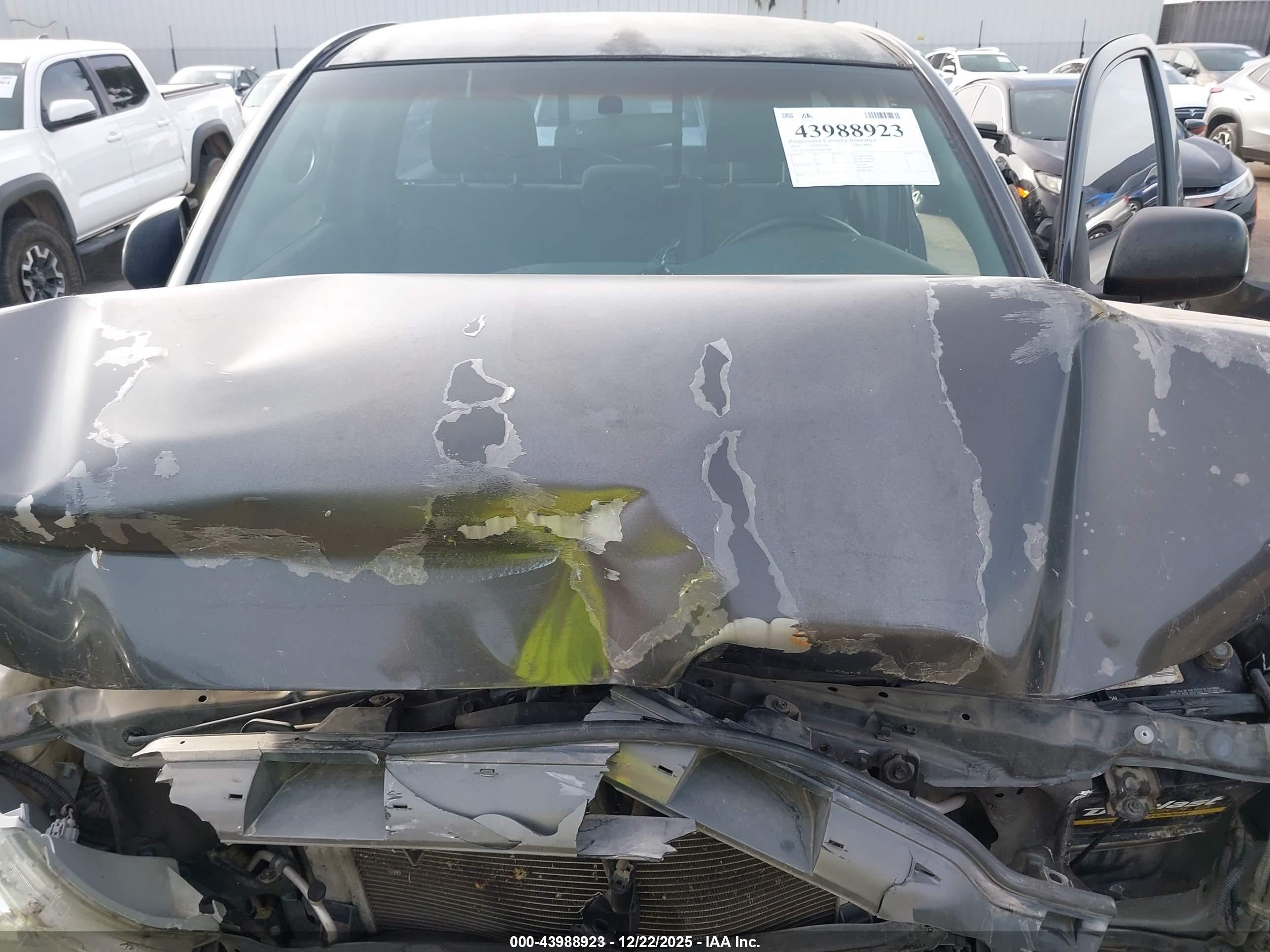 TOYOTA TACOMA image 10