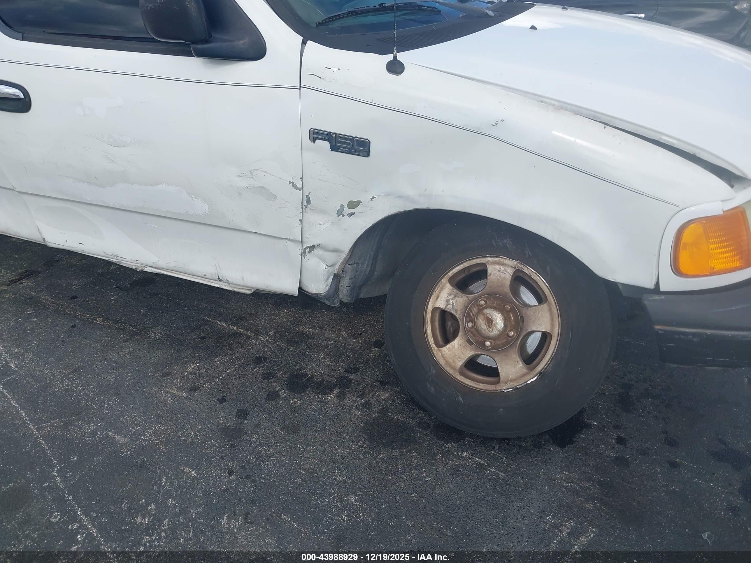 FORD F-150 image 6