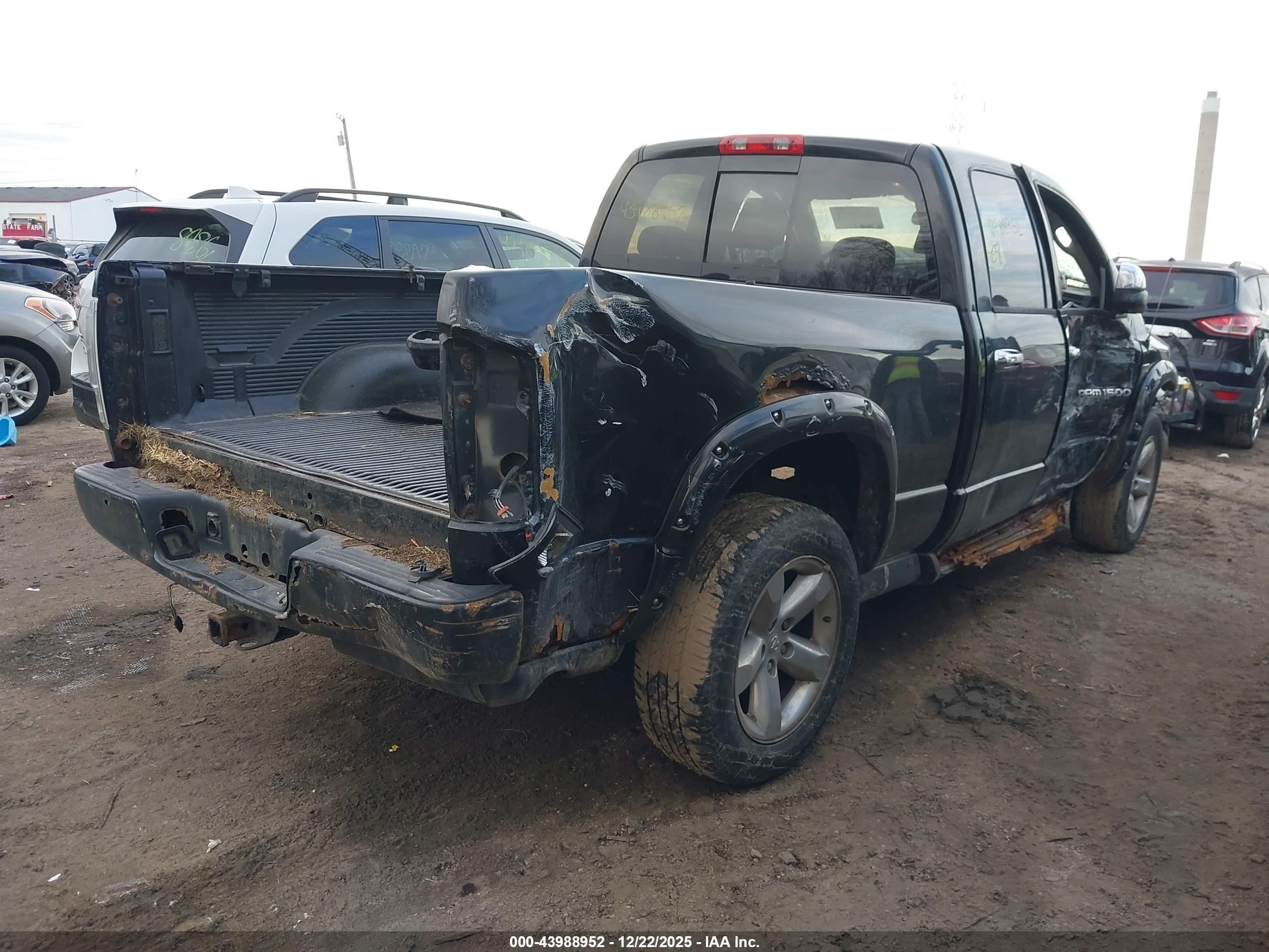 DODGE RAM image 4