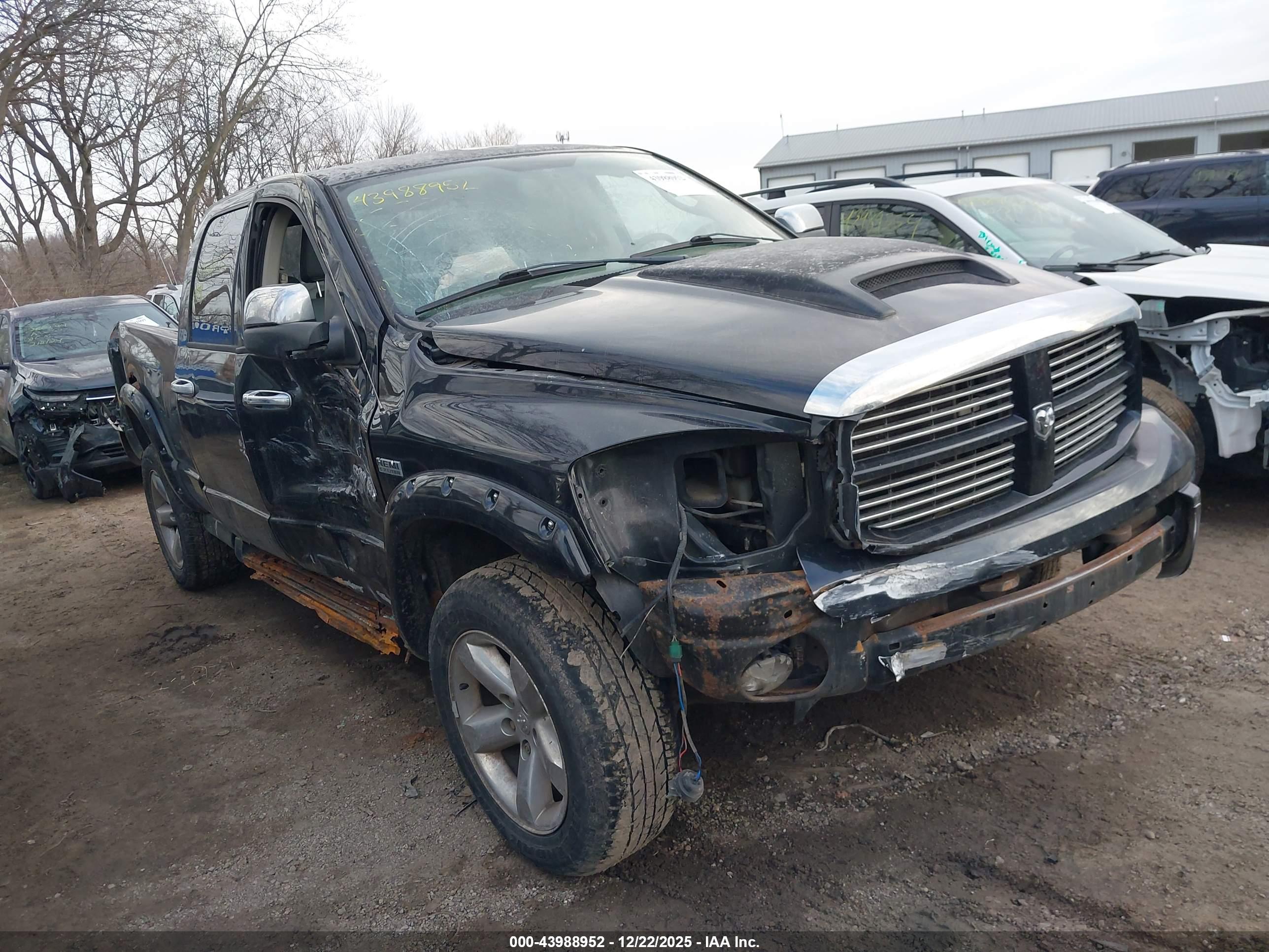 DODGE RAM image 6