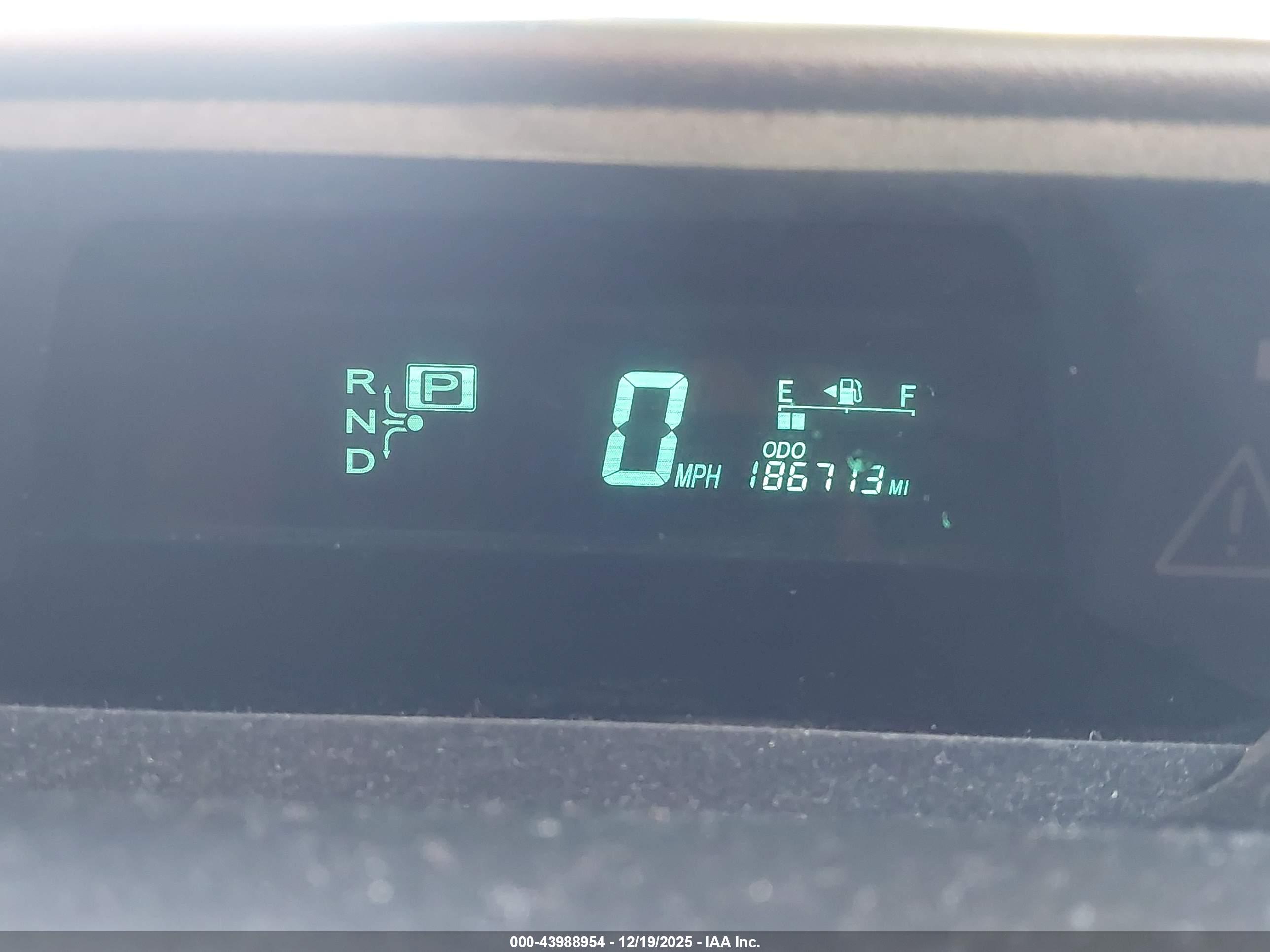 TOYOTA PRIUS image 7