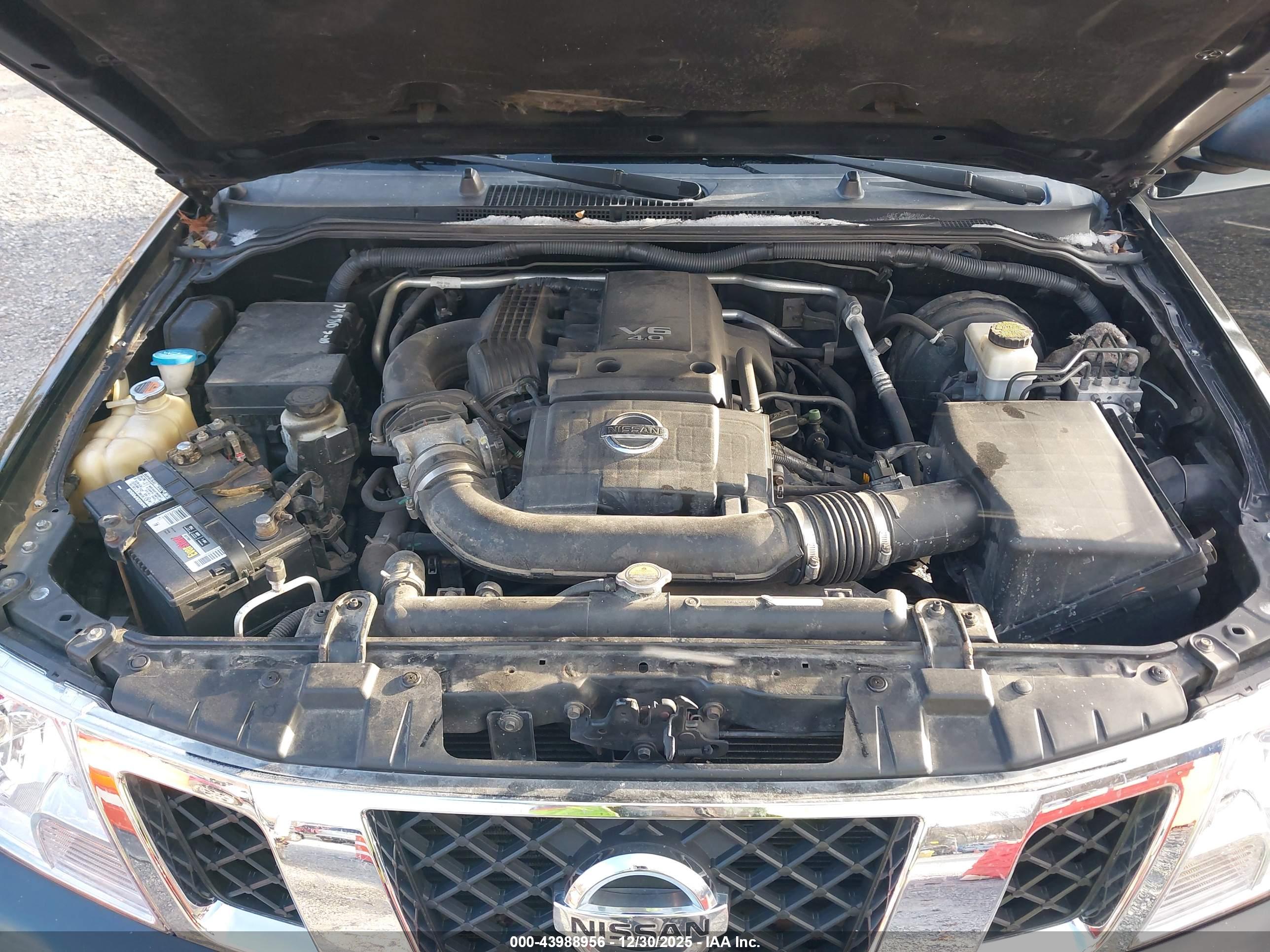 NISSAN FRONTIER image 10