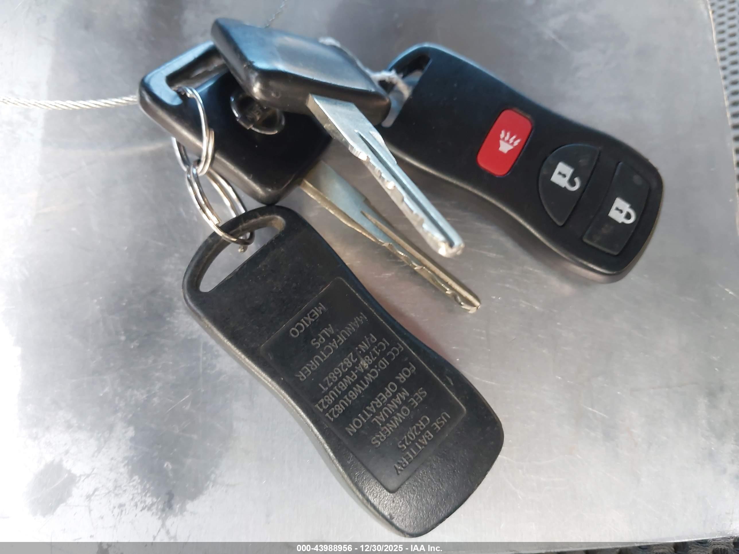 NISSAN FRONTIER image 11