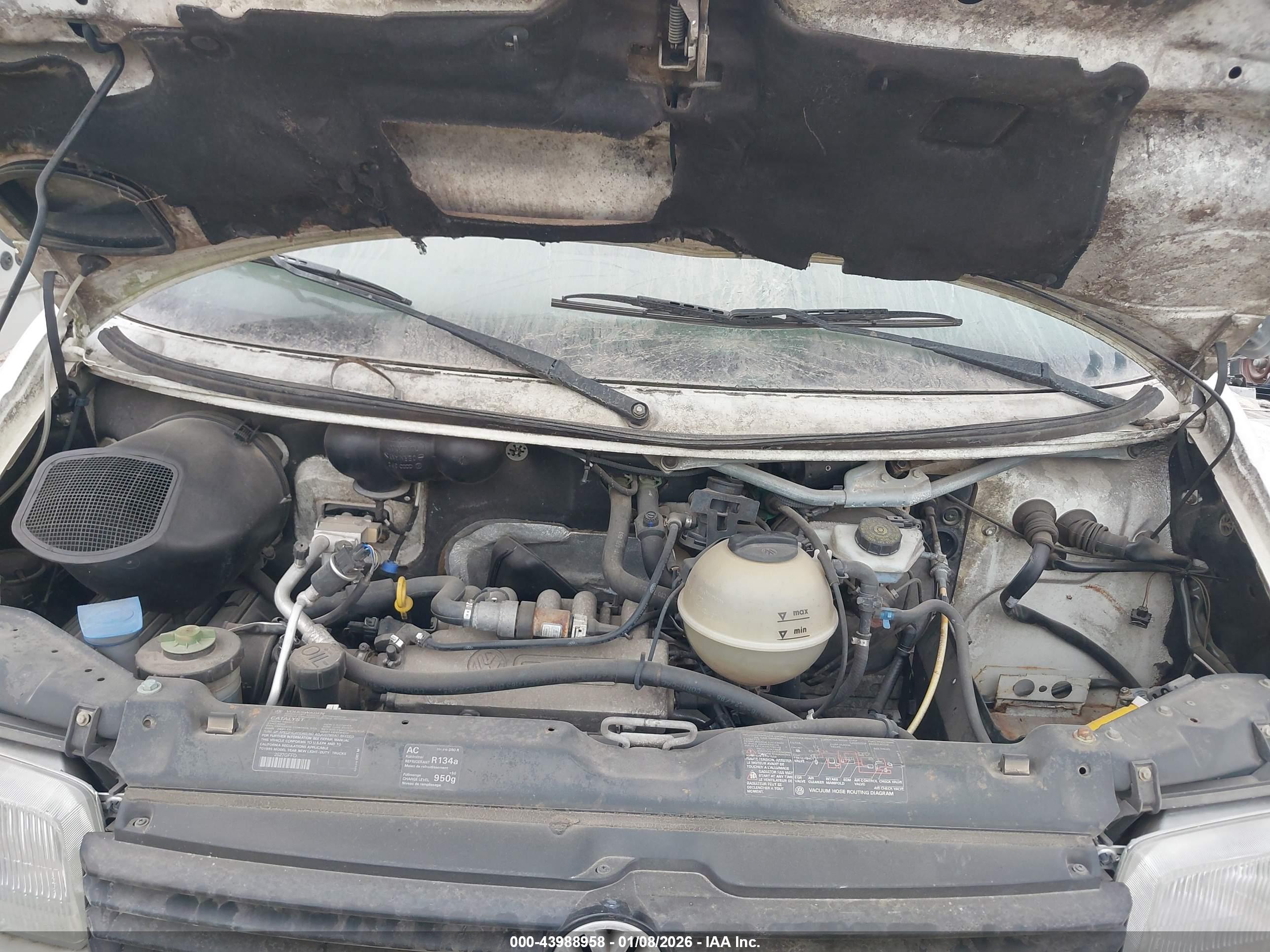 WINNEBAGO RIALTA image 10