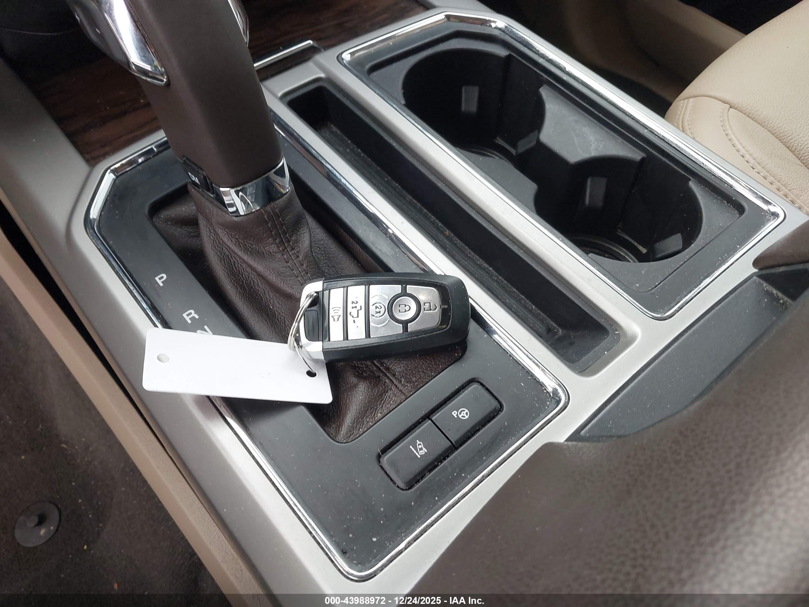 FORD F-150 image 11