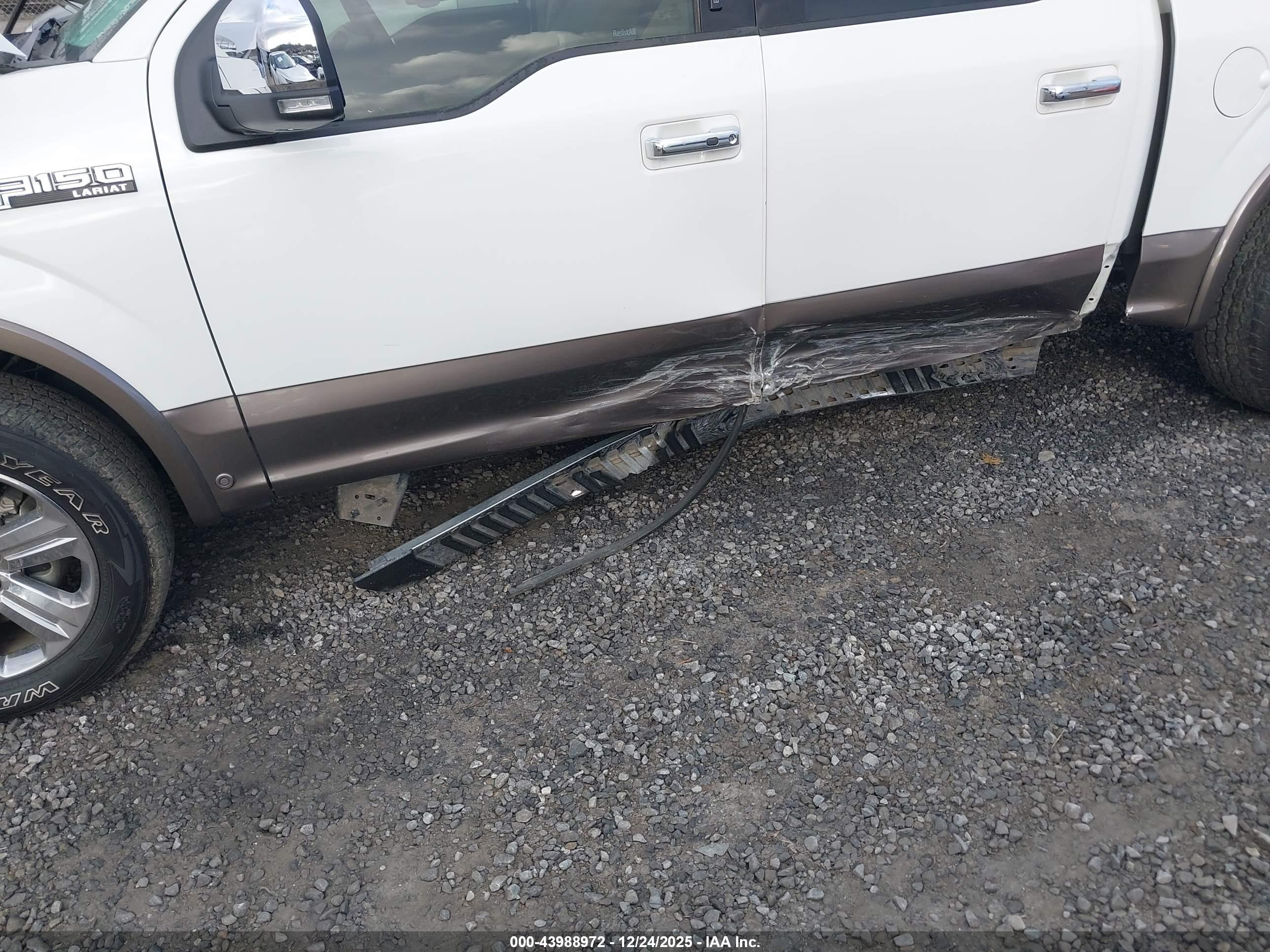 FORD F-150 image 6