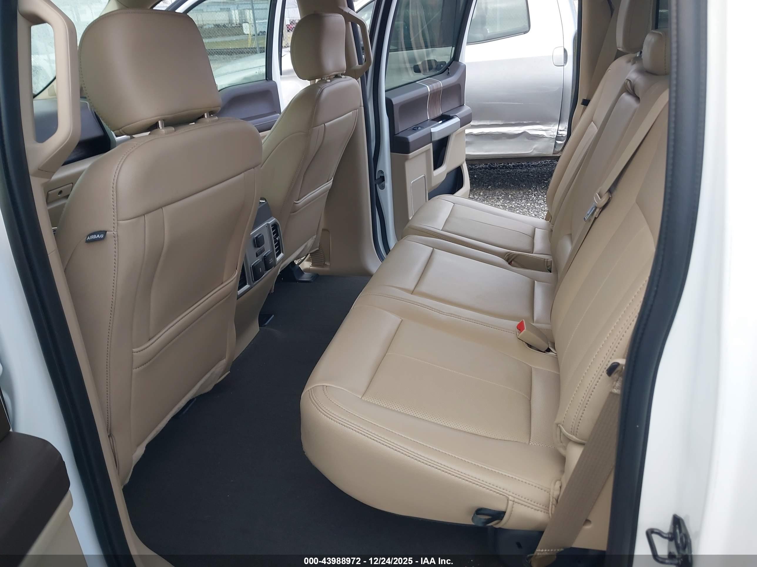 FORD F-150 image 8