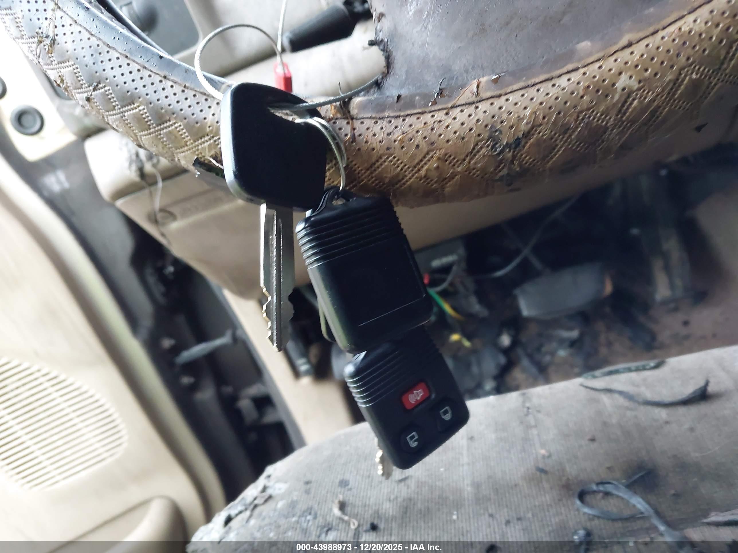 FORD F-350 image 11