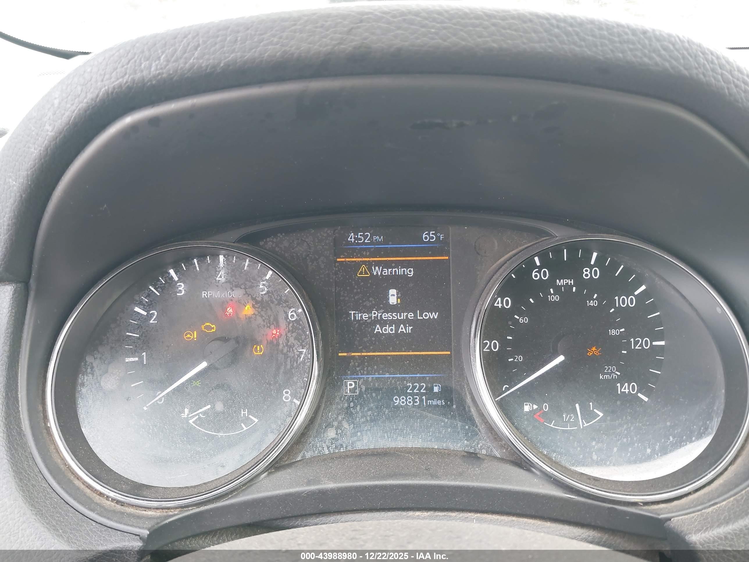 NISSAN ROGUE image 7