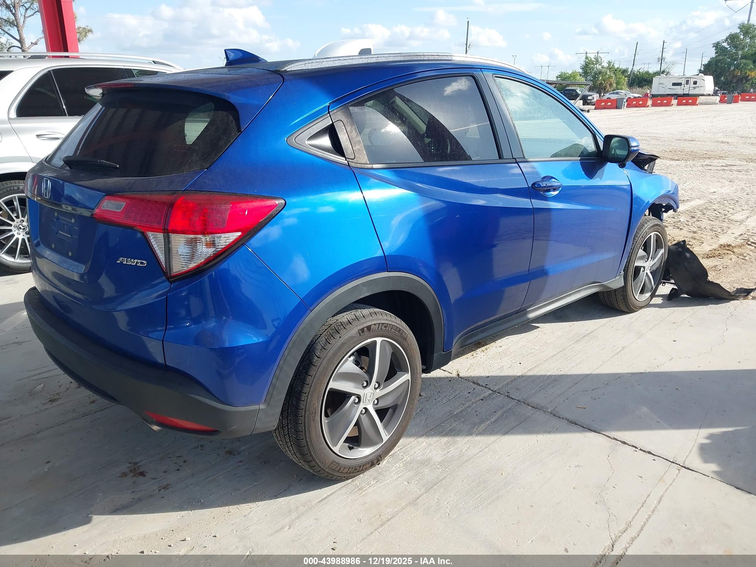 HONDA HR-V image 4