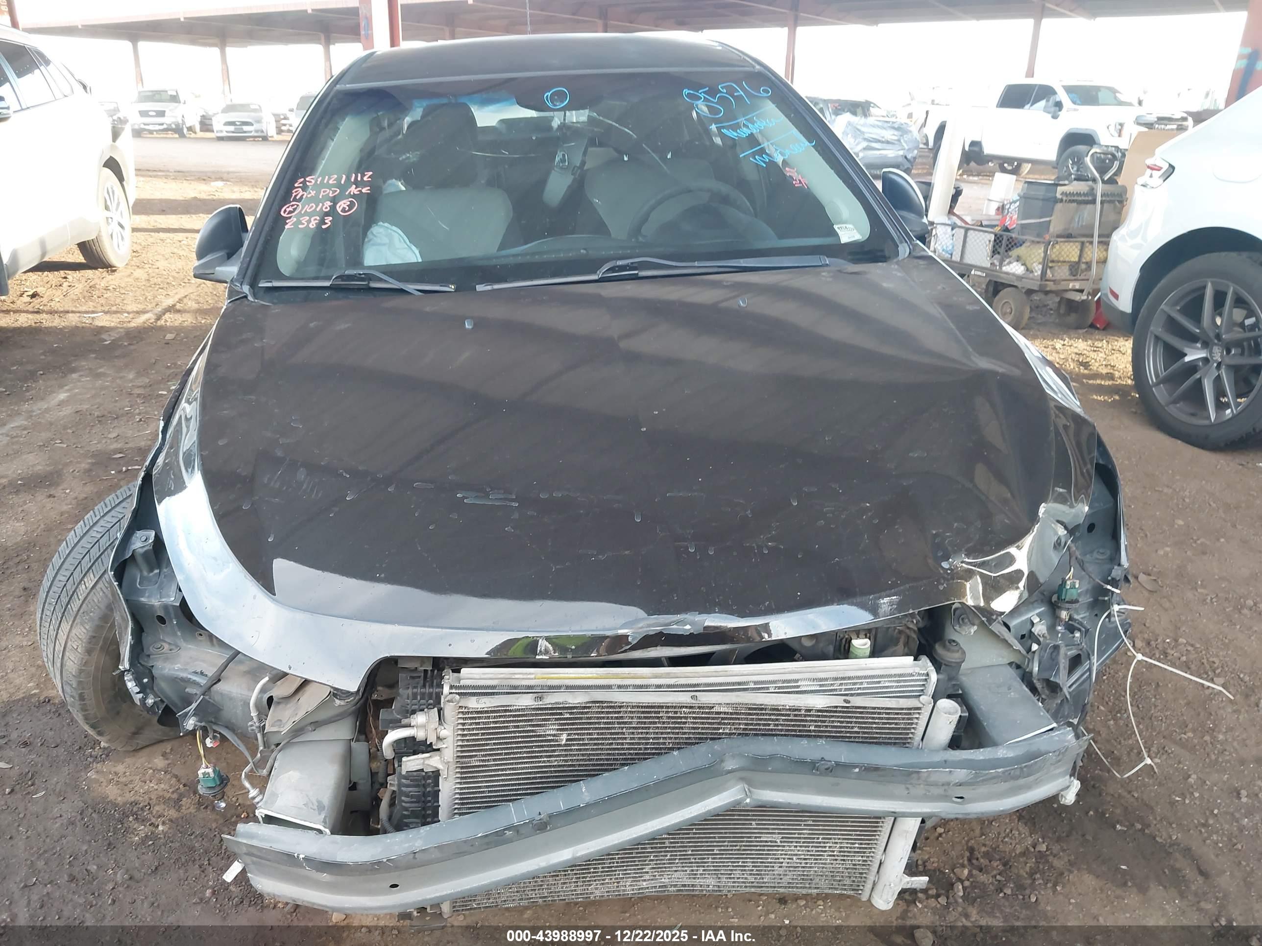 CHEVROLET CRUZE image 6